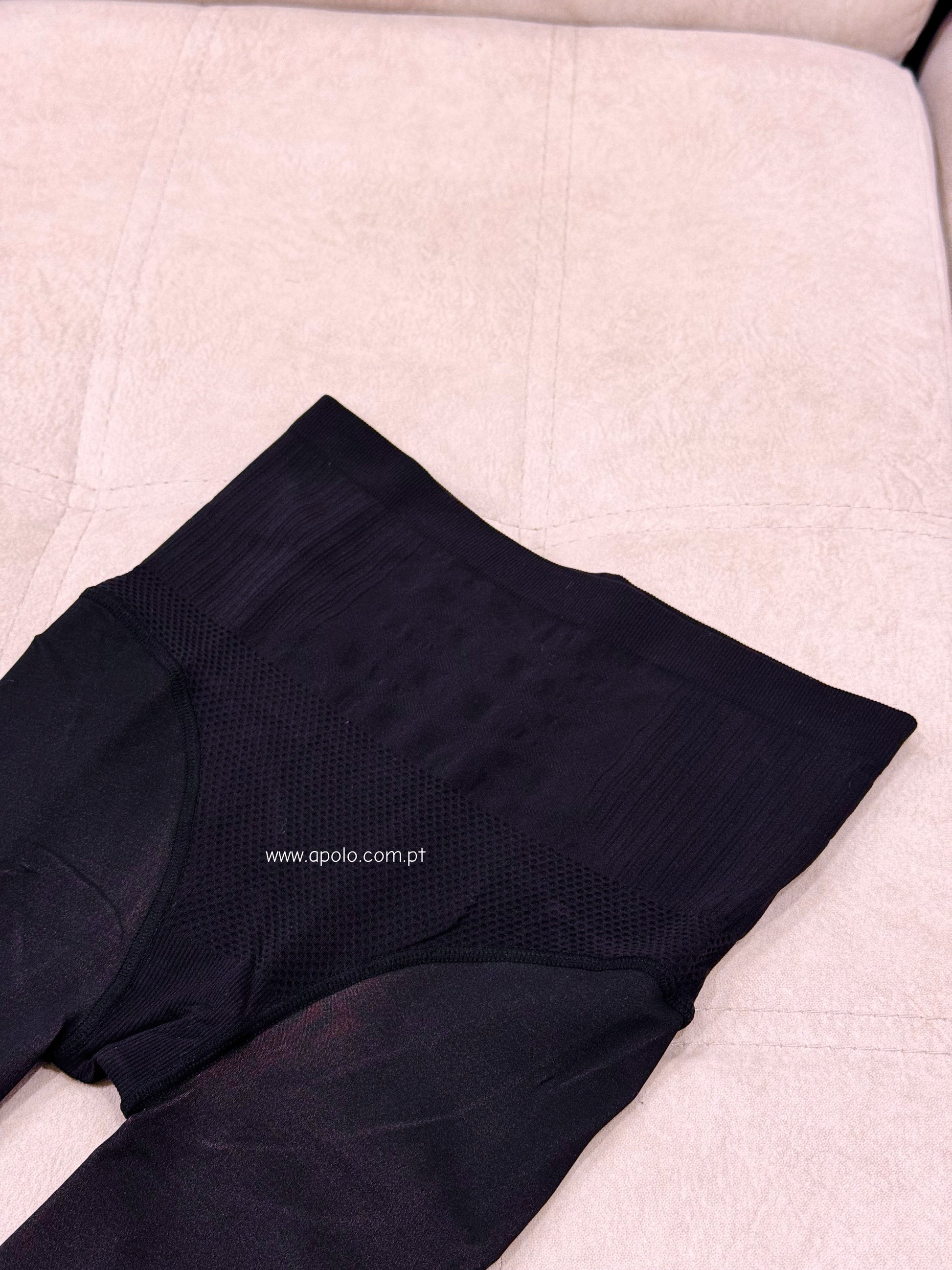 Meia-calça mágica térmica com efeito redutor | Preto com efeito bege