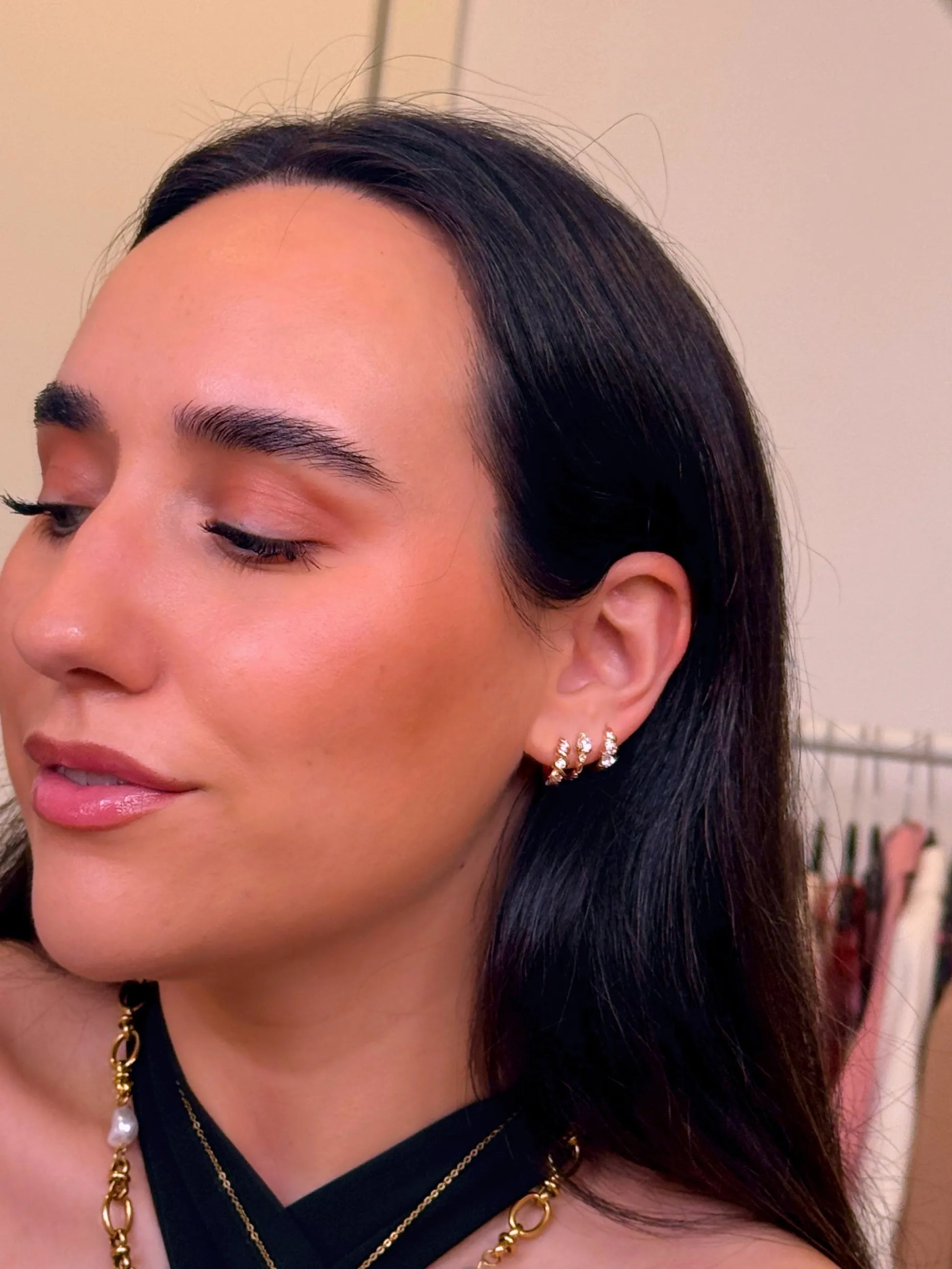 Argolinhas efeito torcido com brilhantes | Rose Gold