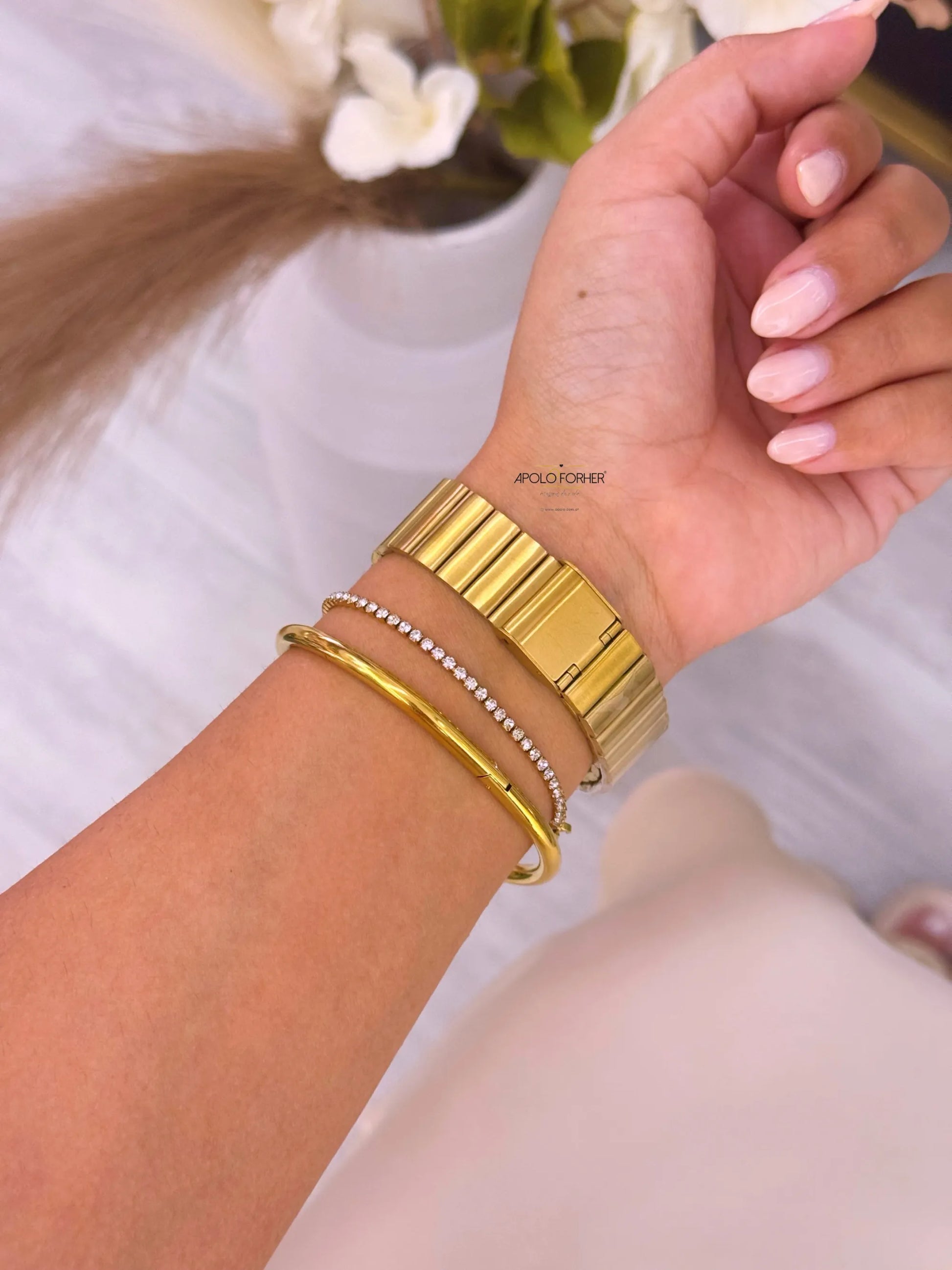 Relógio mostrador redondo | Dourado