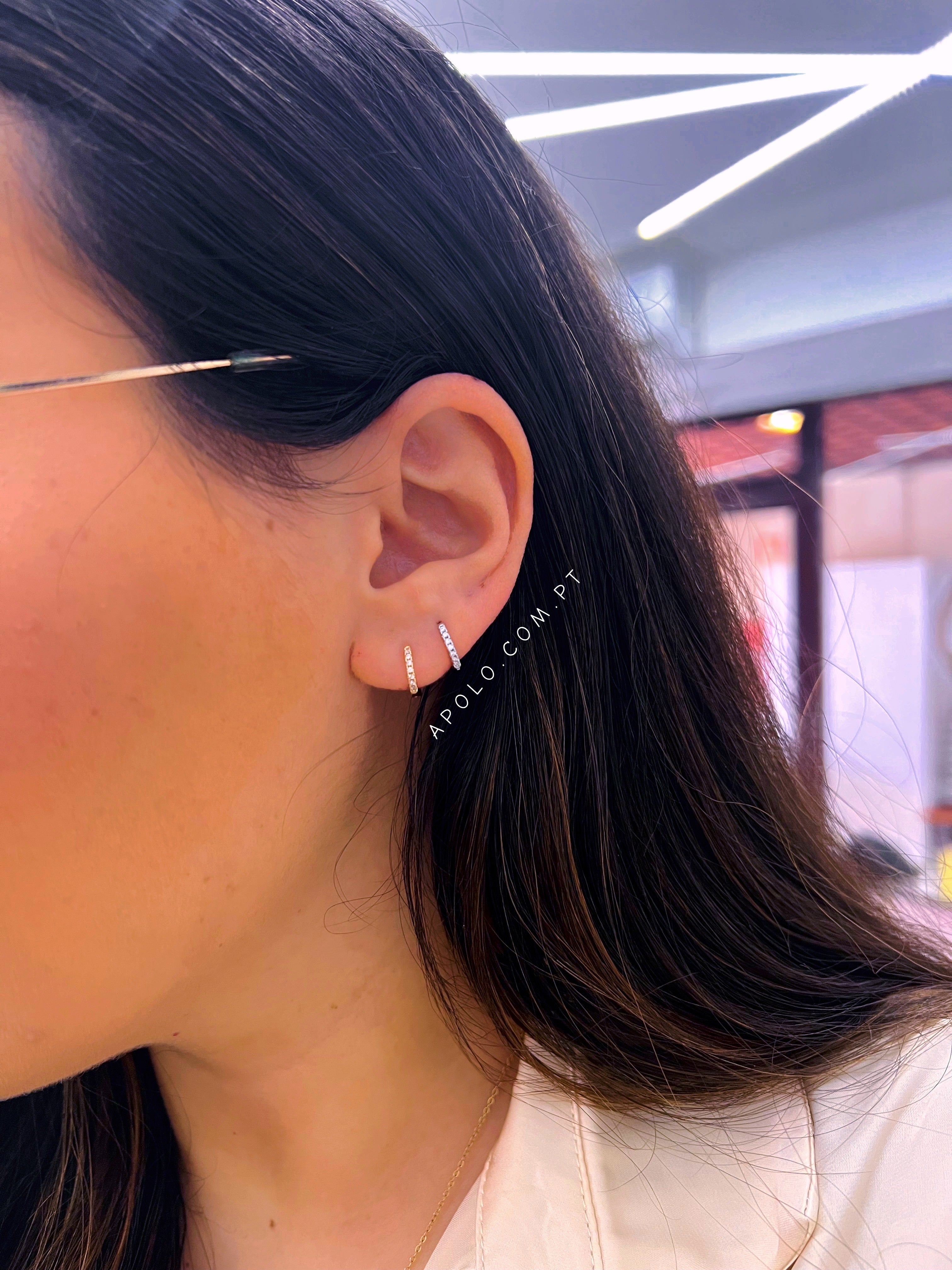 Mini argolinhas 1cm com zircónias | 5 cores