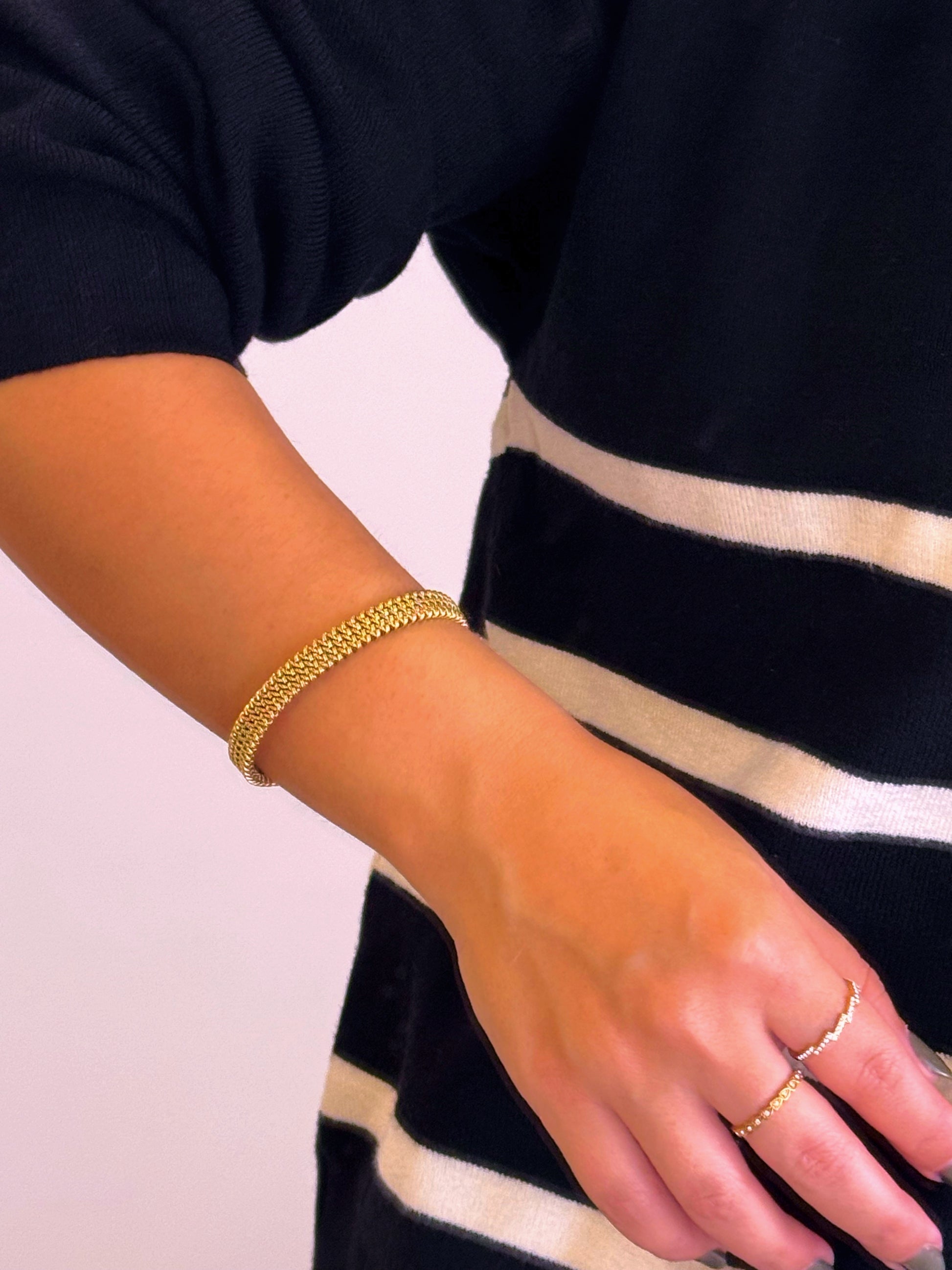 Pulseira rígida malha entrançada | Dourado