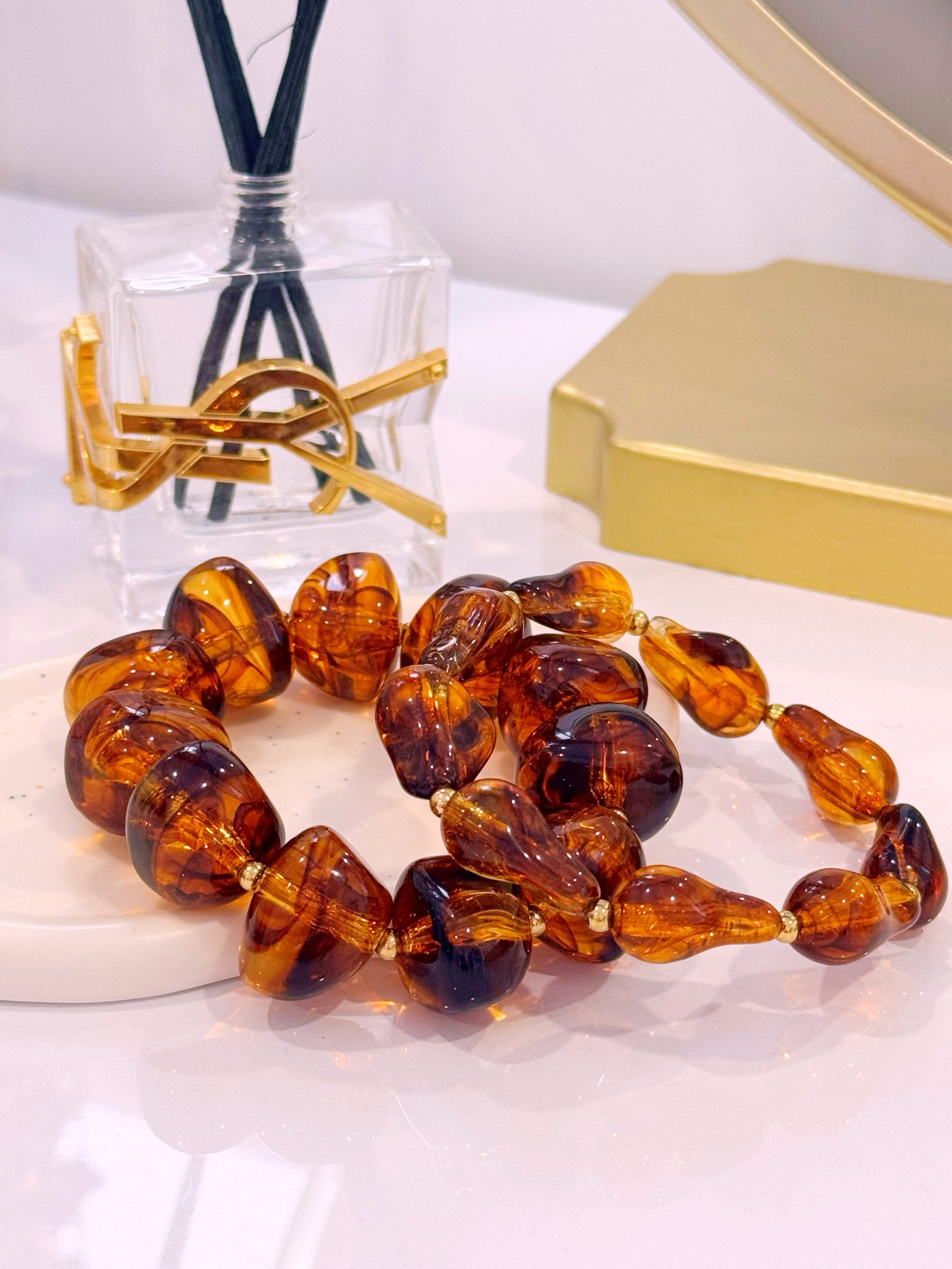 Set de pulseiras de acrílico | Castanho com efeito marmorizado