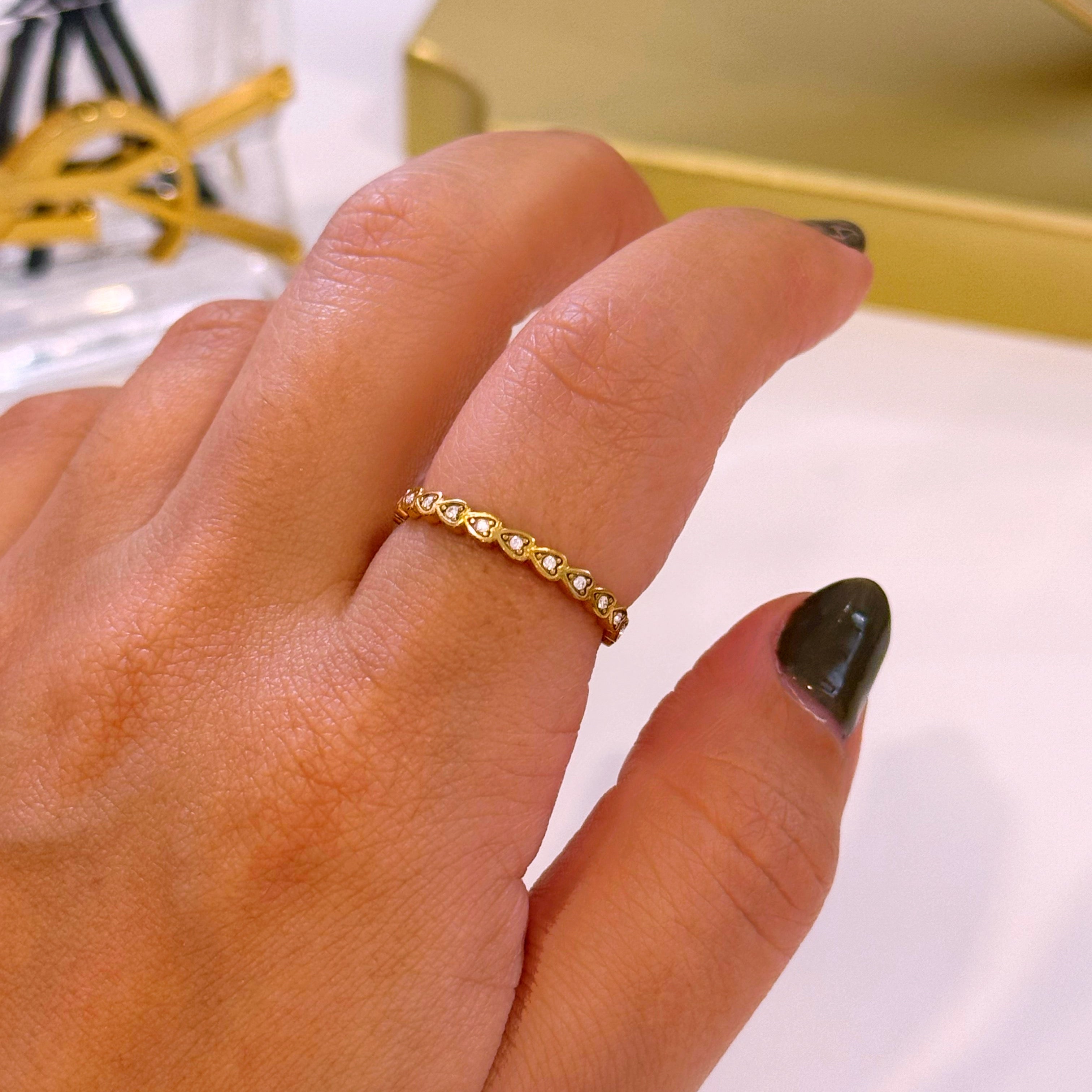 Anel ajustável em aço inoxidável corações e brilhantes | Dourado