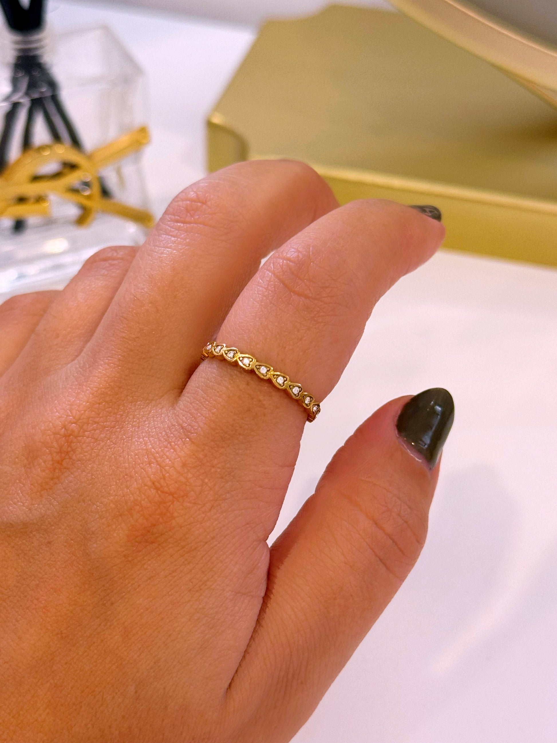 Anel ajustável em aço inoxidável corações e brilhantes | Dourado