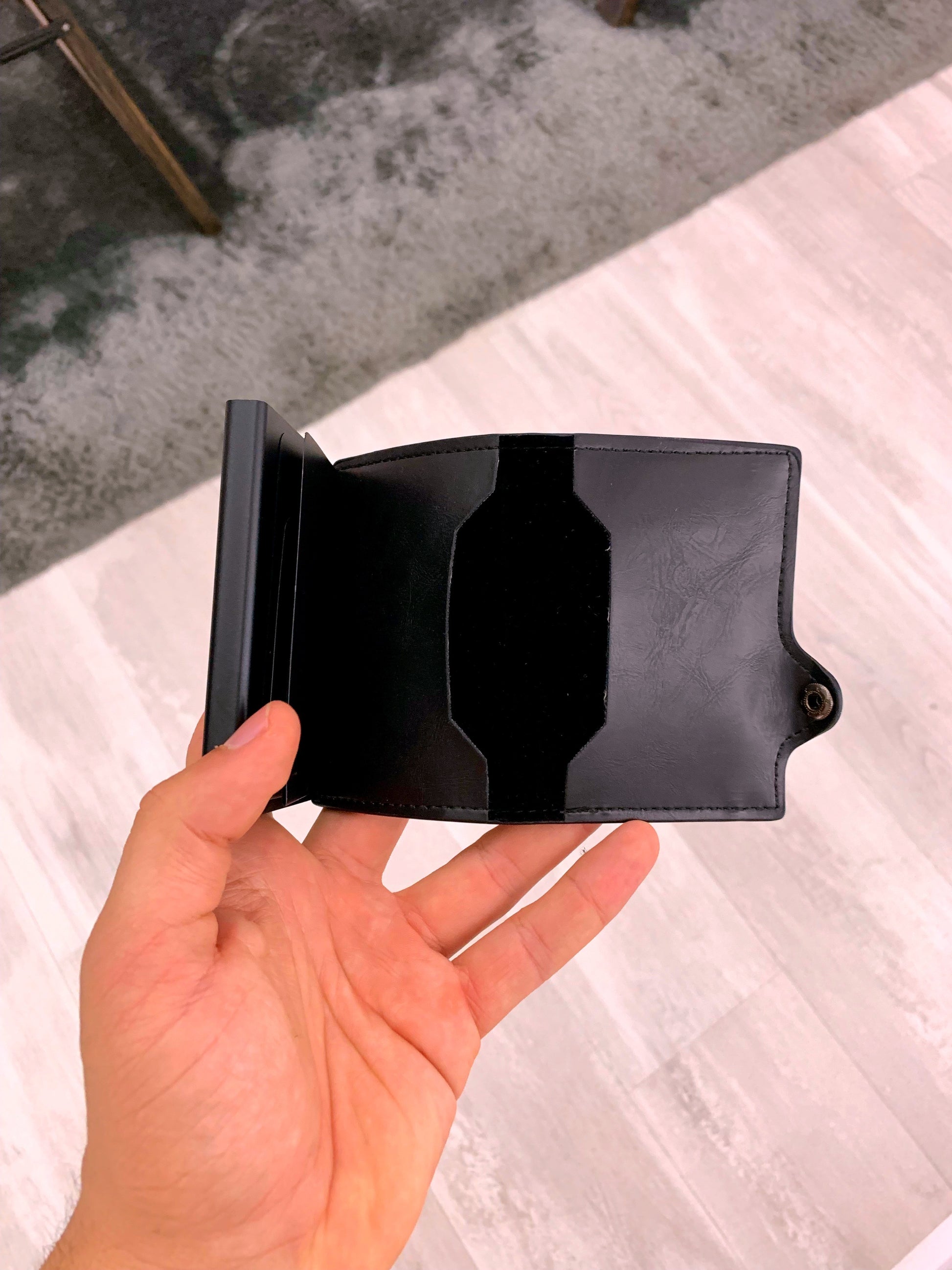 Porta cartões com fecho de mola e mini bolsa | 3 cores