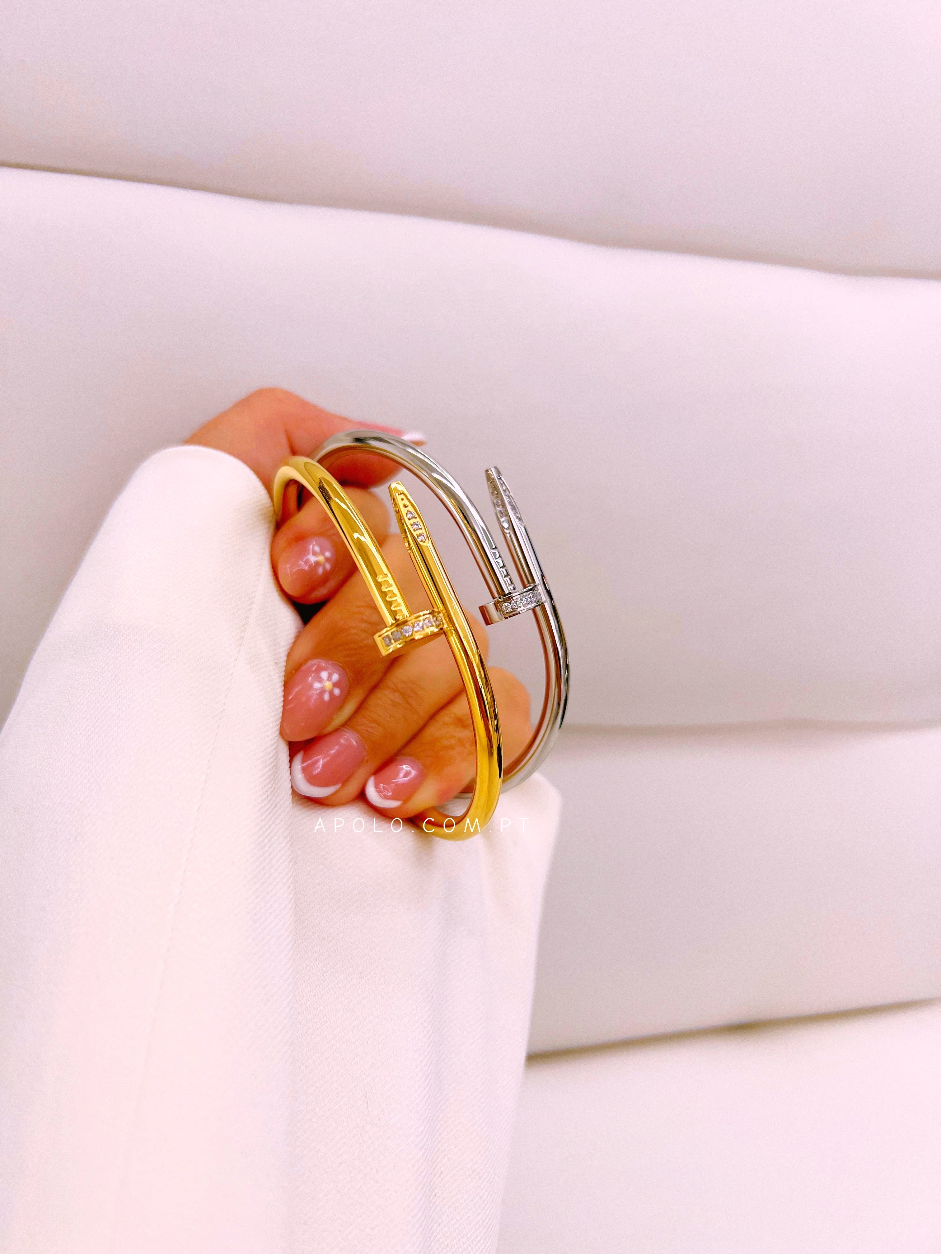 Pulseira rígida efeito prego com brilhantes | 2 cores