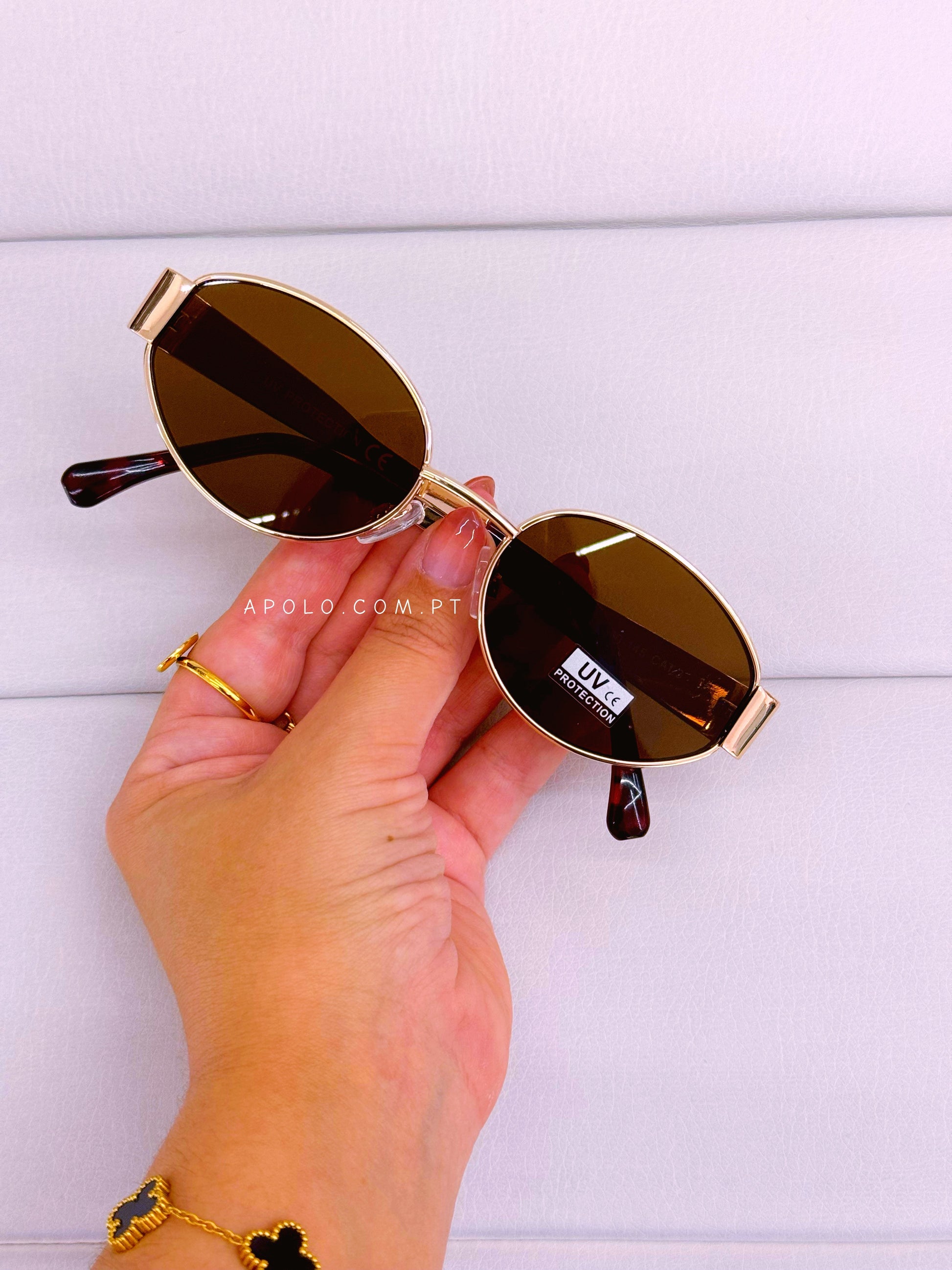Óculos ovais armação de metal | Dourados com lente castanha