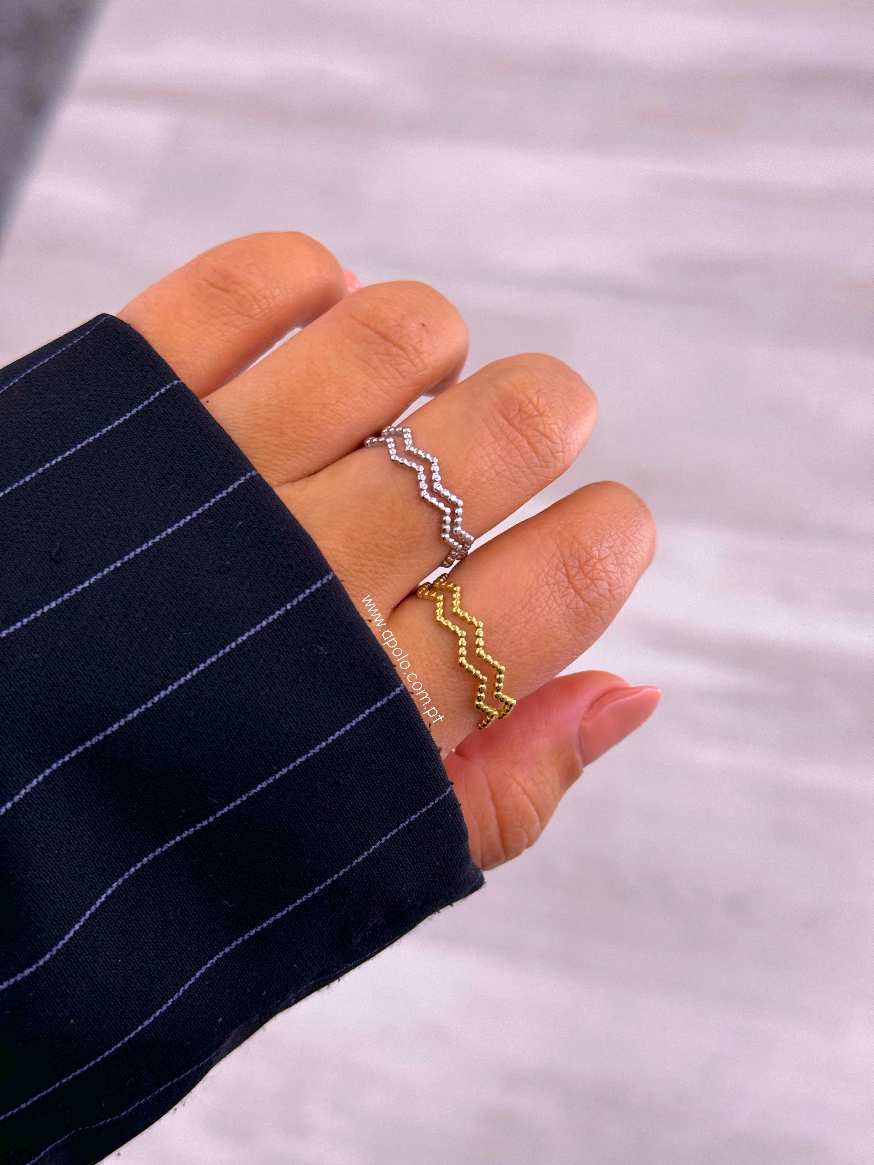 Anel ajustável com efeito zig-zag | 2 Cores