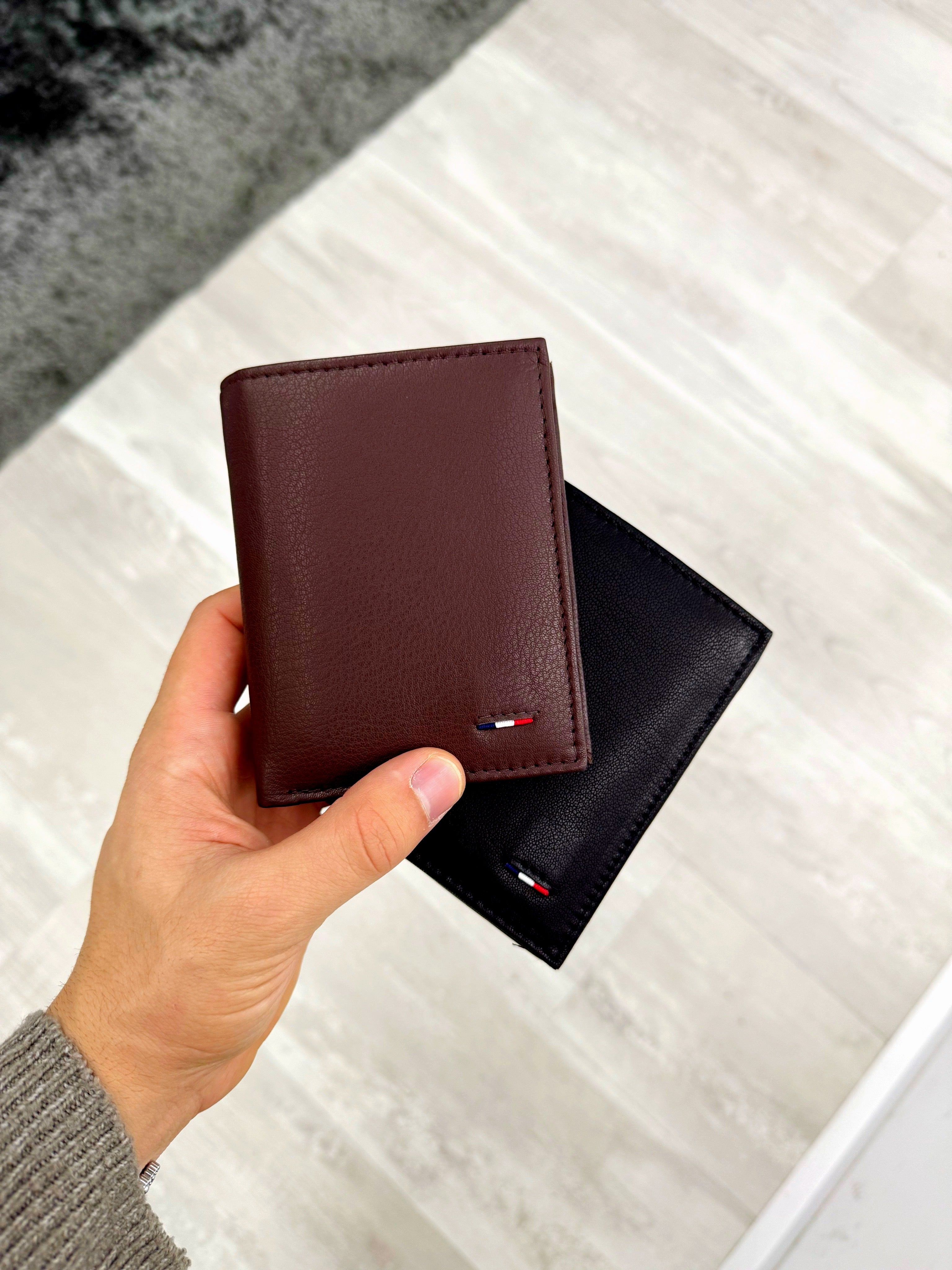 Carteira em pele | 2 Cores