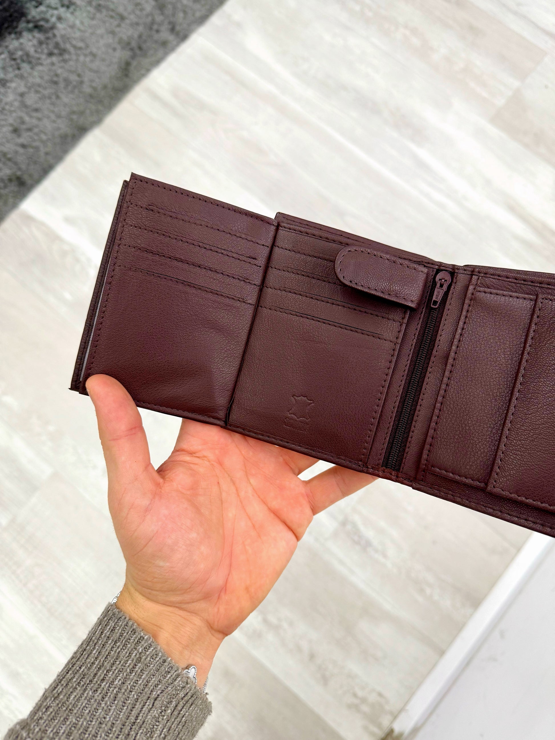 Carteira em pele | 2 Cores