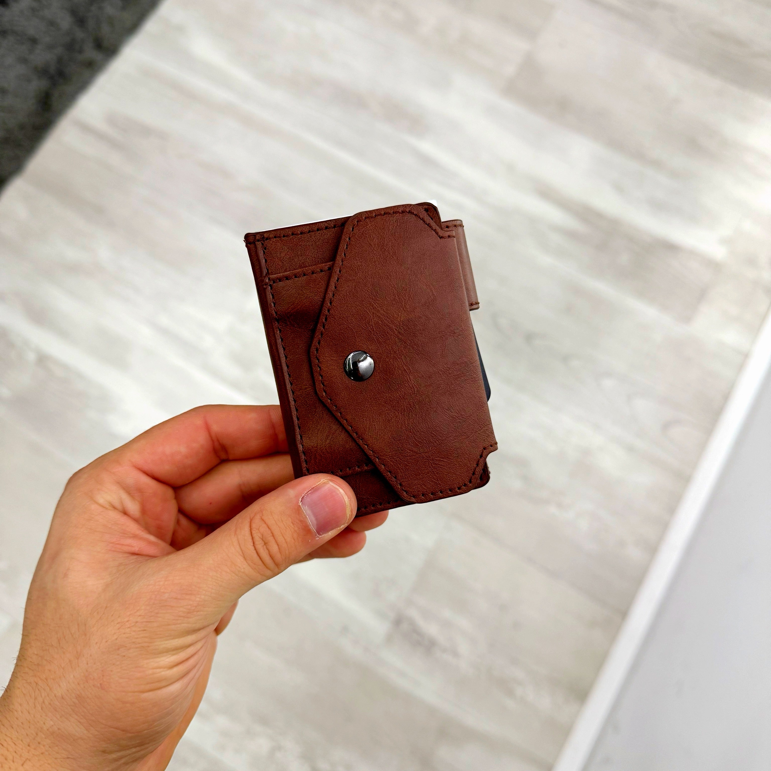 Porta cartões com bolsa moedas | Castanho Escuro