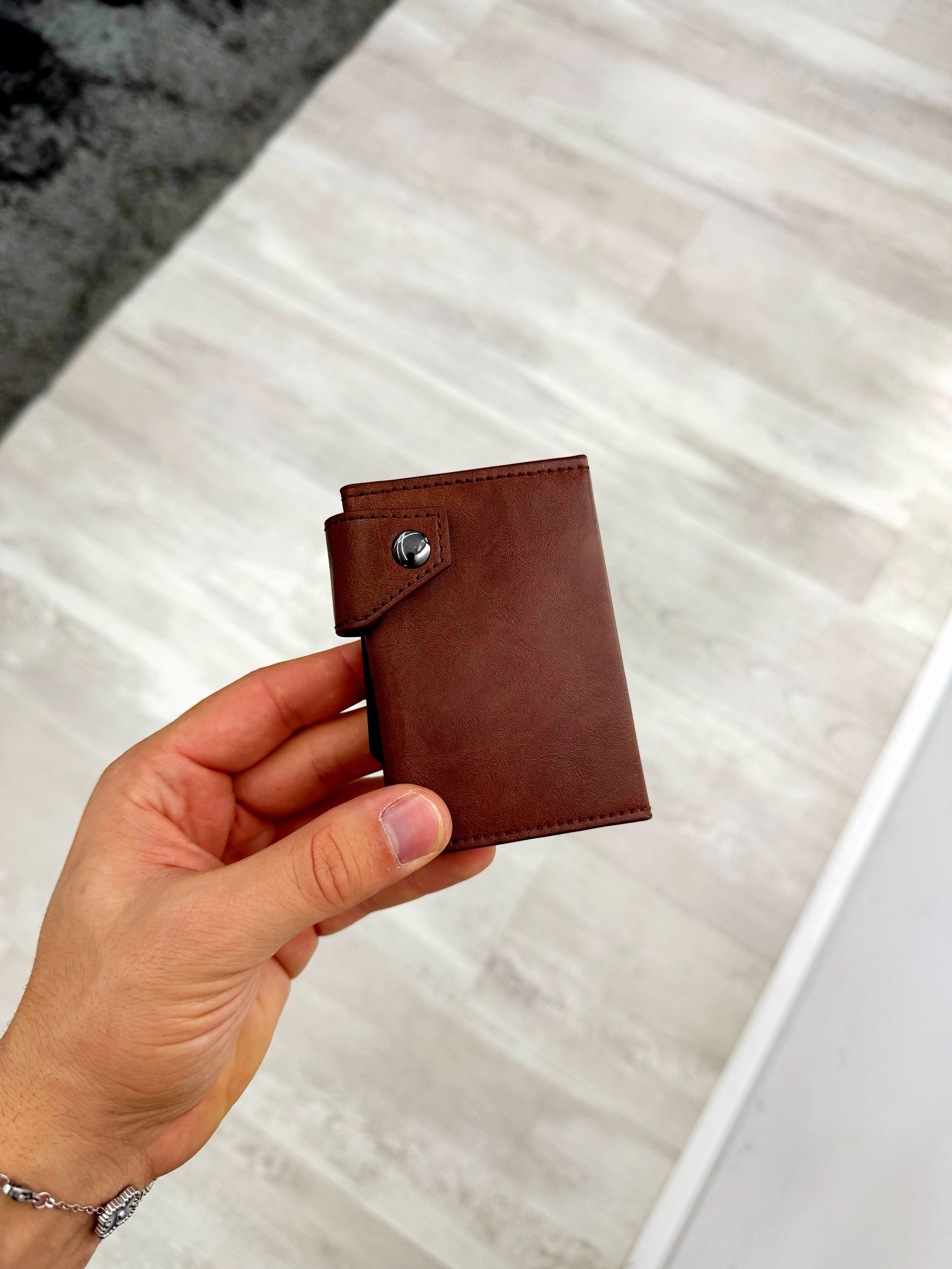 Porta cartões com bolsa moedas | Castanho Escuro