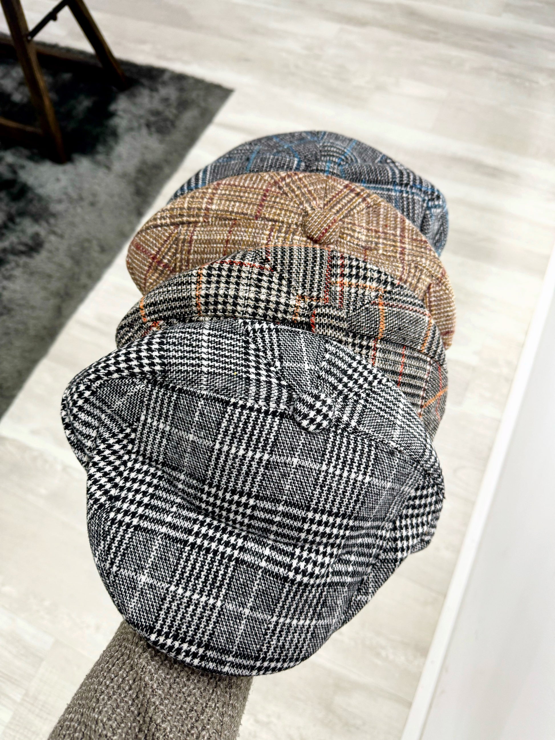 Boina cardada com dupla pala | 4 Cores