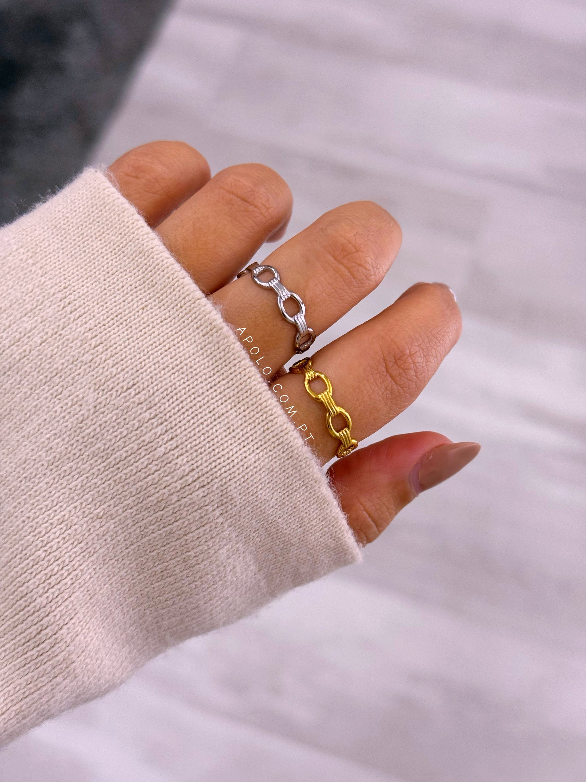 Anel ajustável corrente com relevos | 2 Cores