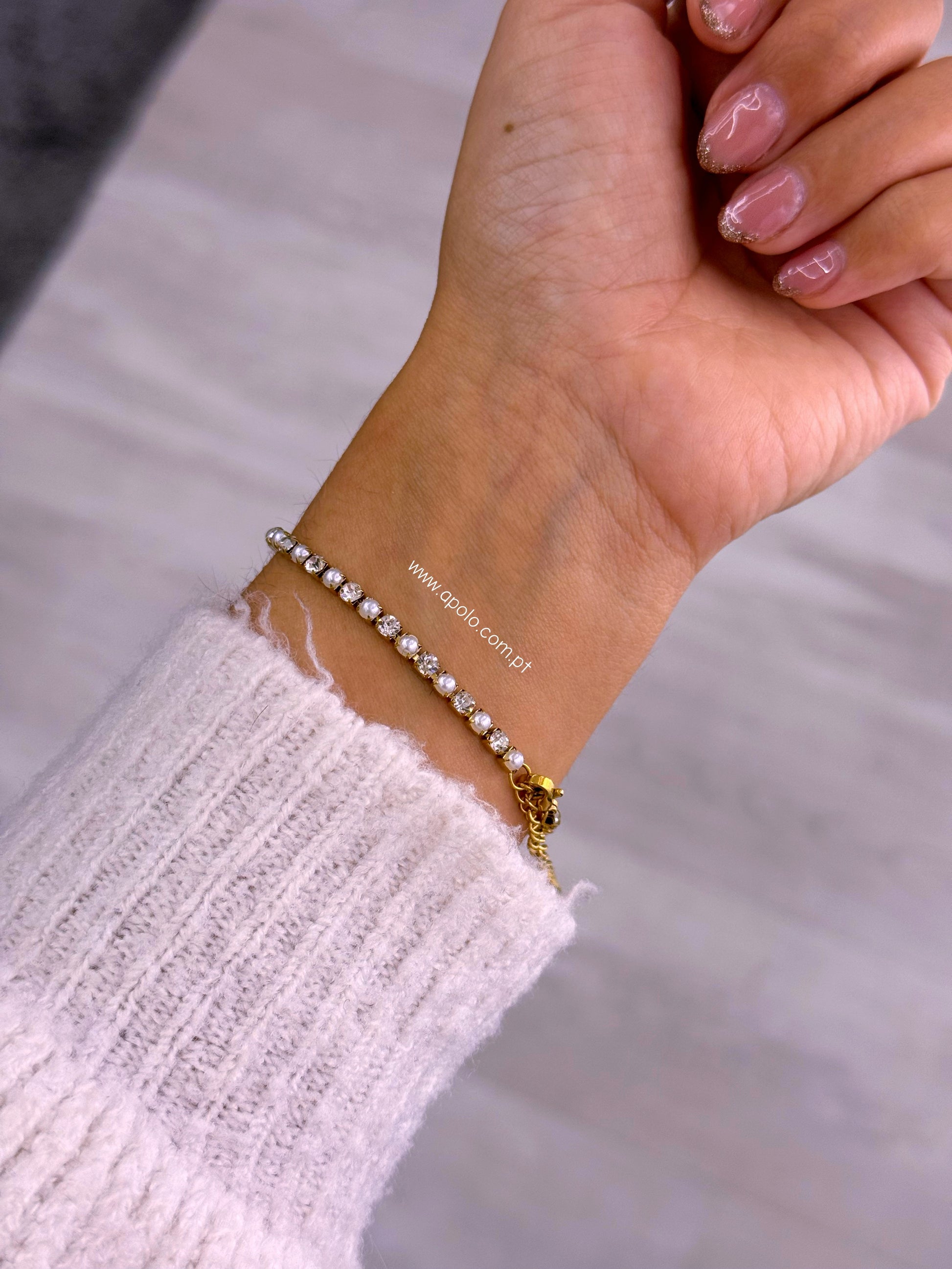 Pulseira efeito riviera com pérolas | Dourado