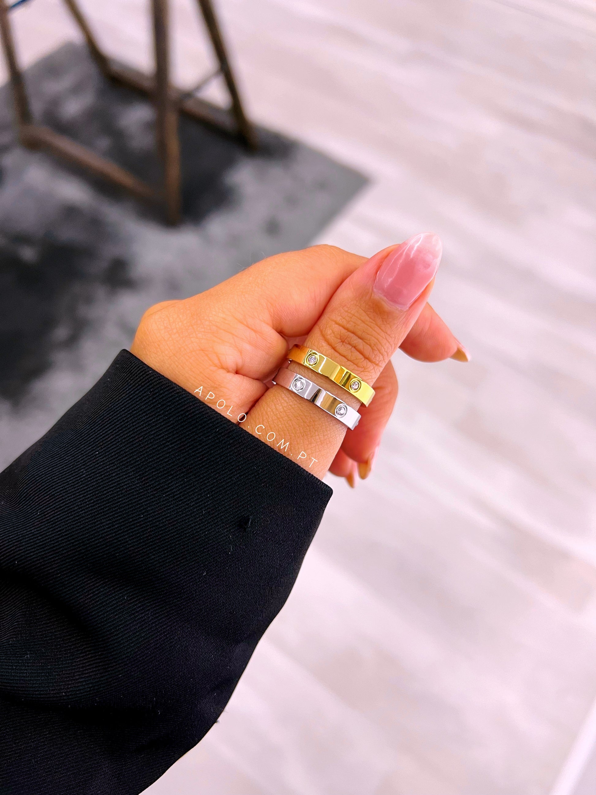 Anel em aço com brilhantes | 2 cores