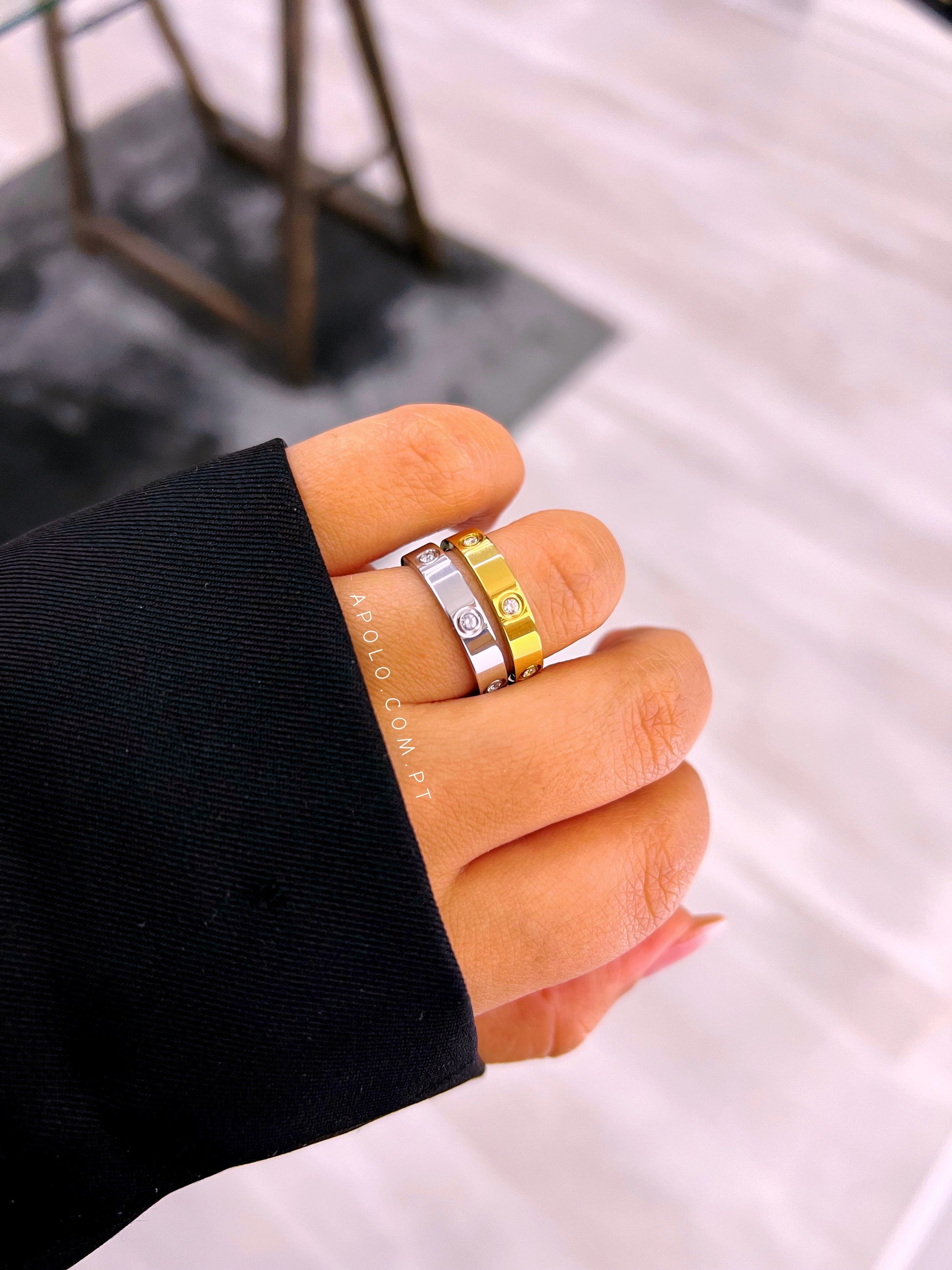 Anel em aço com brilhantes | 2 cores