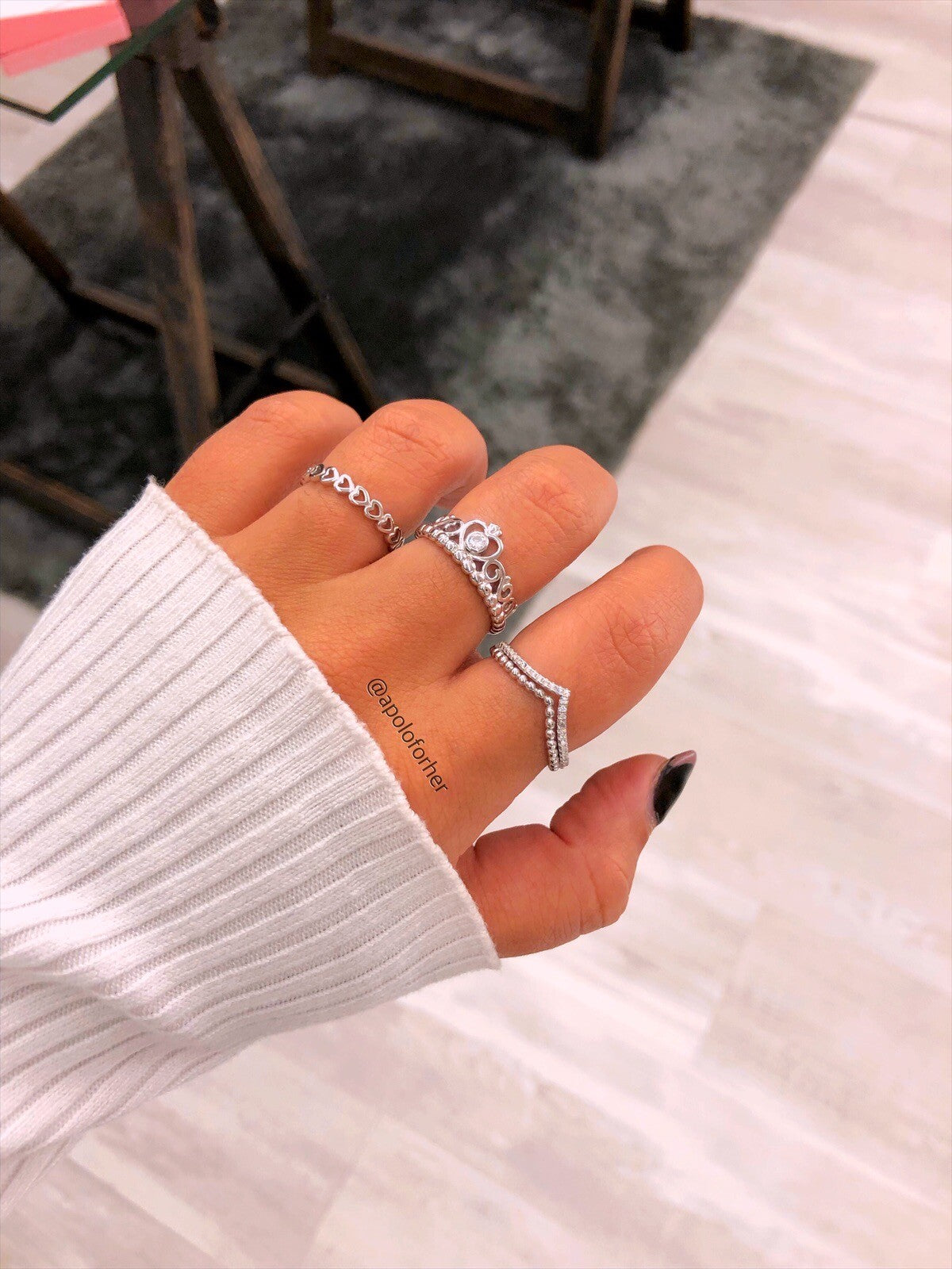 Anel delicado • coroa com brilhante | Linha Premium