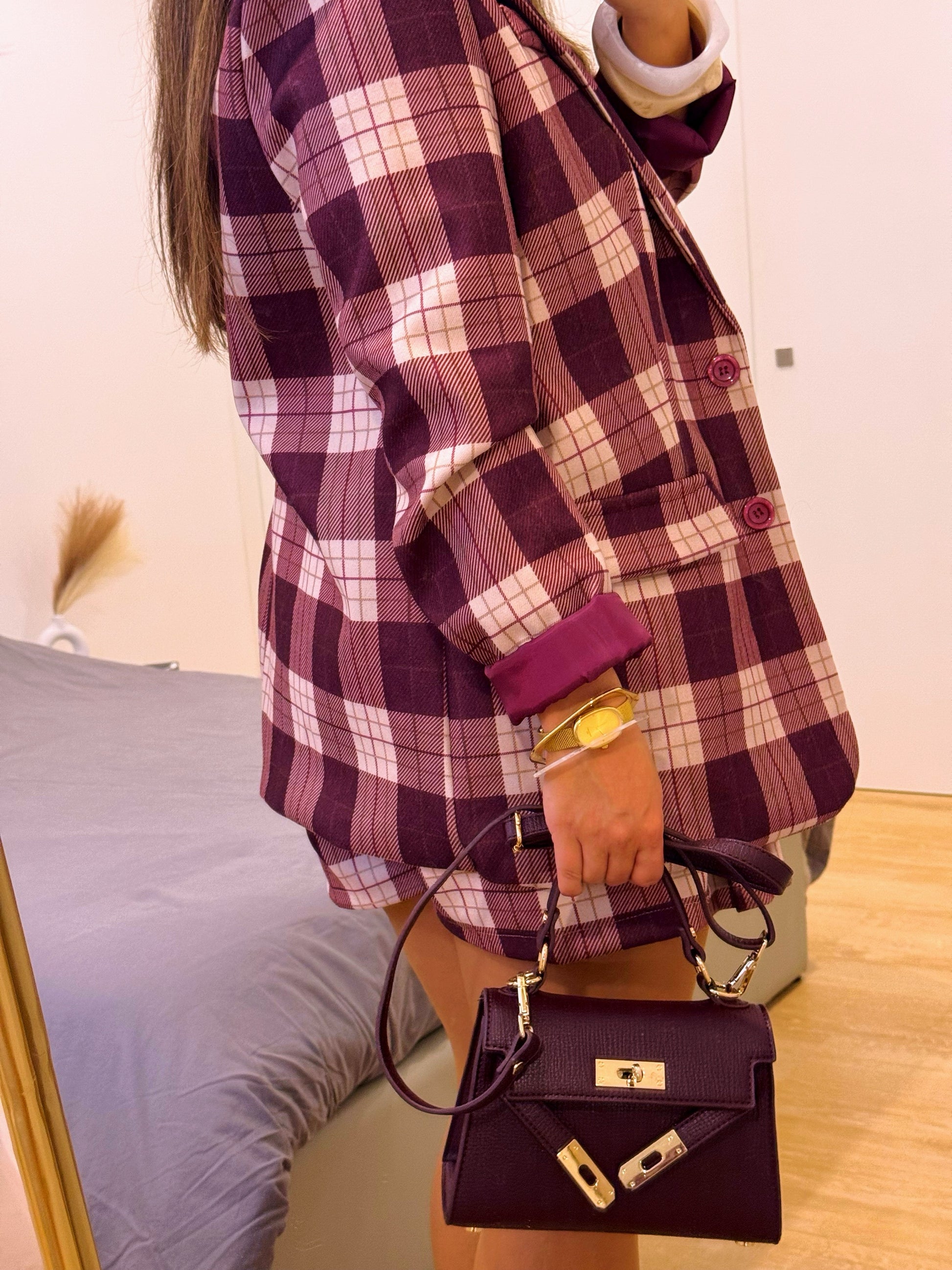 CONJUNTO 2 PEÇAS 🔥 • Blazer oversized e saia-calção | Padrão xadrez bordô