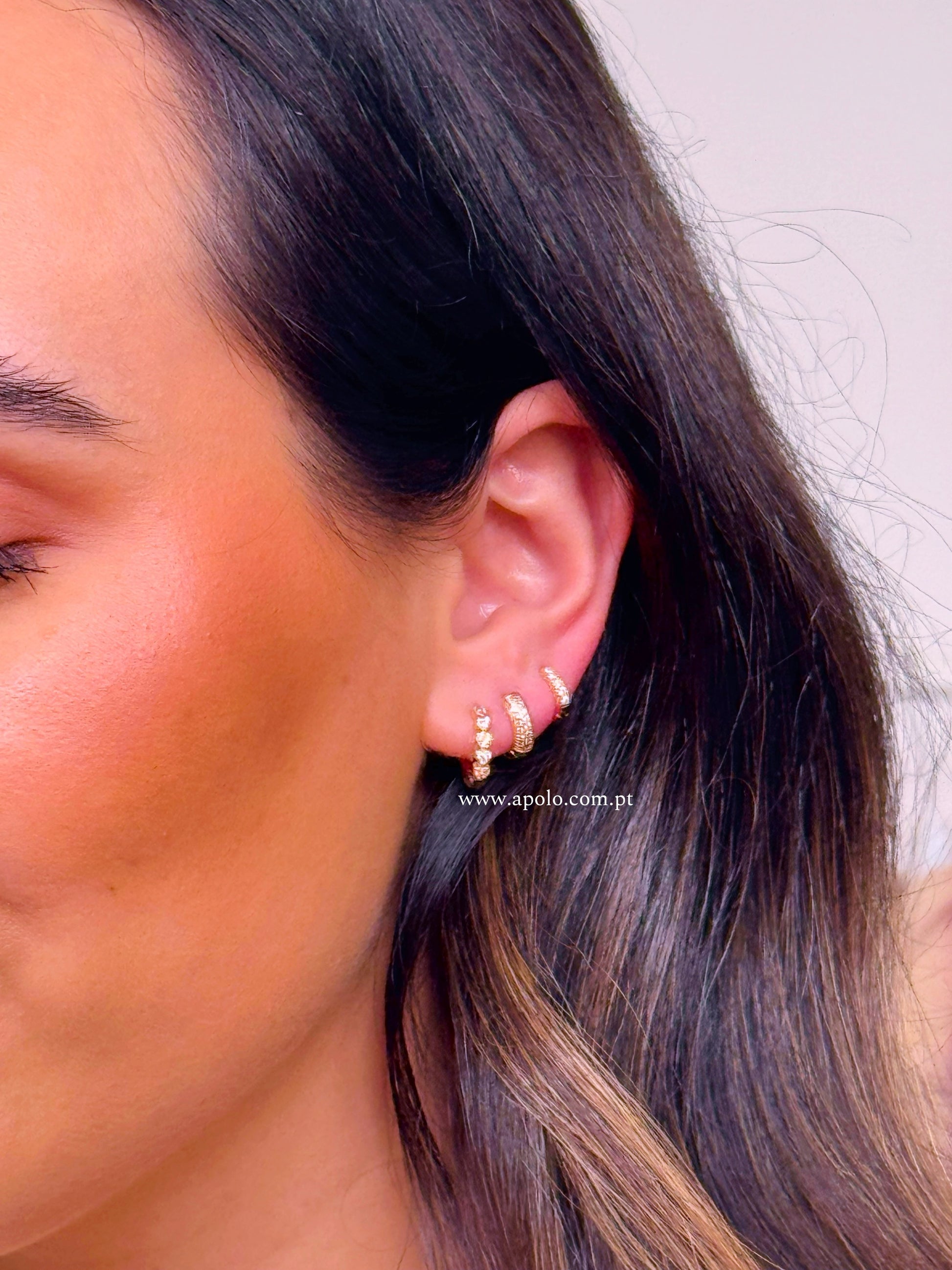 Argolinhas de mini corações preenchidos com brilhantes | Rose Gold