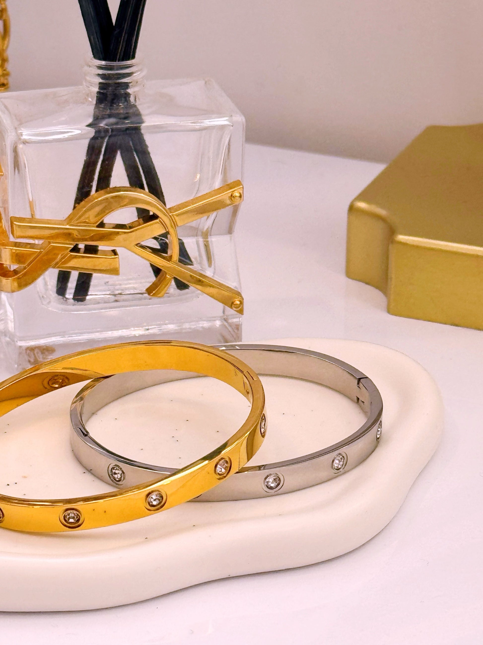 Pulseira Rígida – Escrava Com Brilhantes | 2 cores