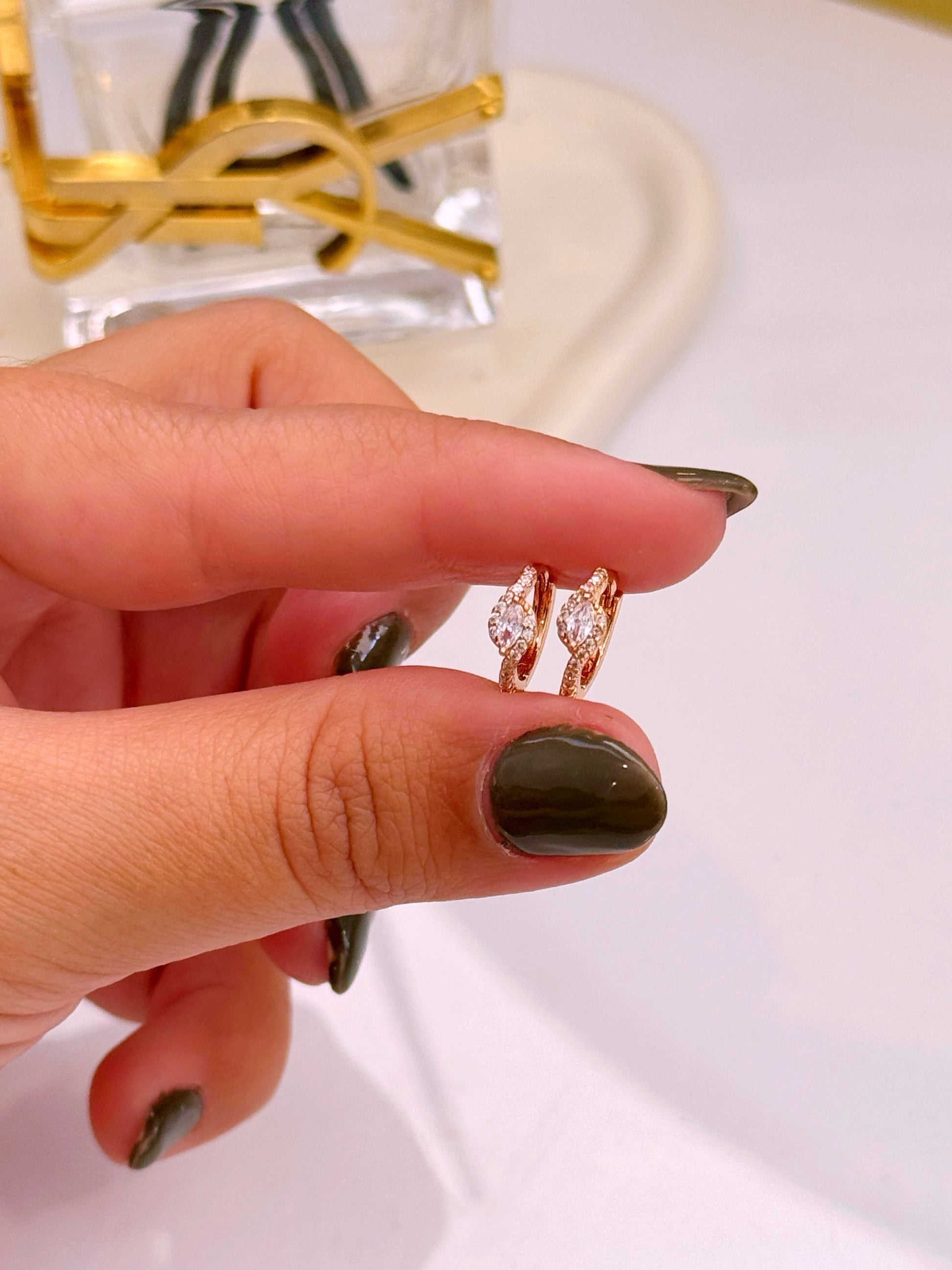 Argolinhas com união e brilhantes | Rose Gold