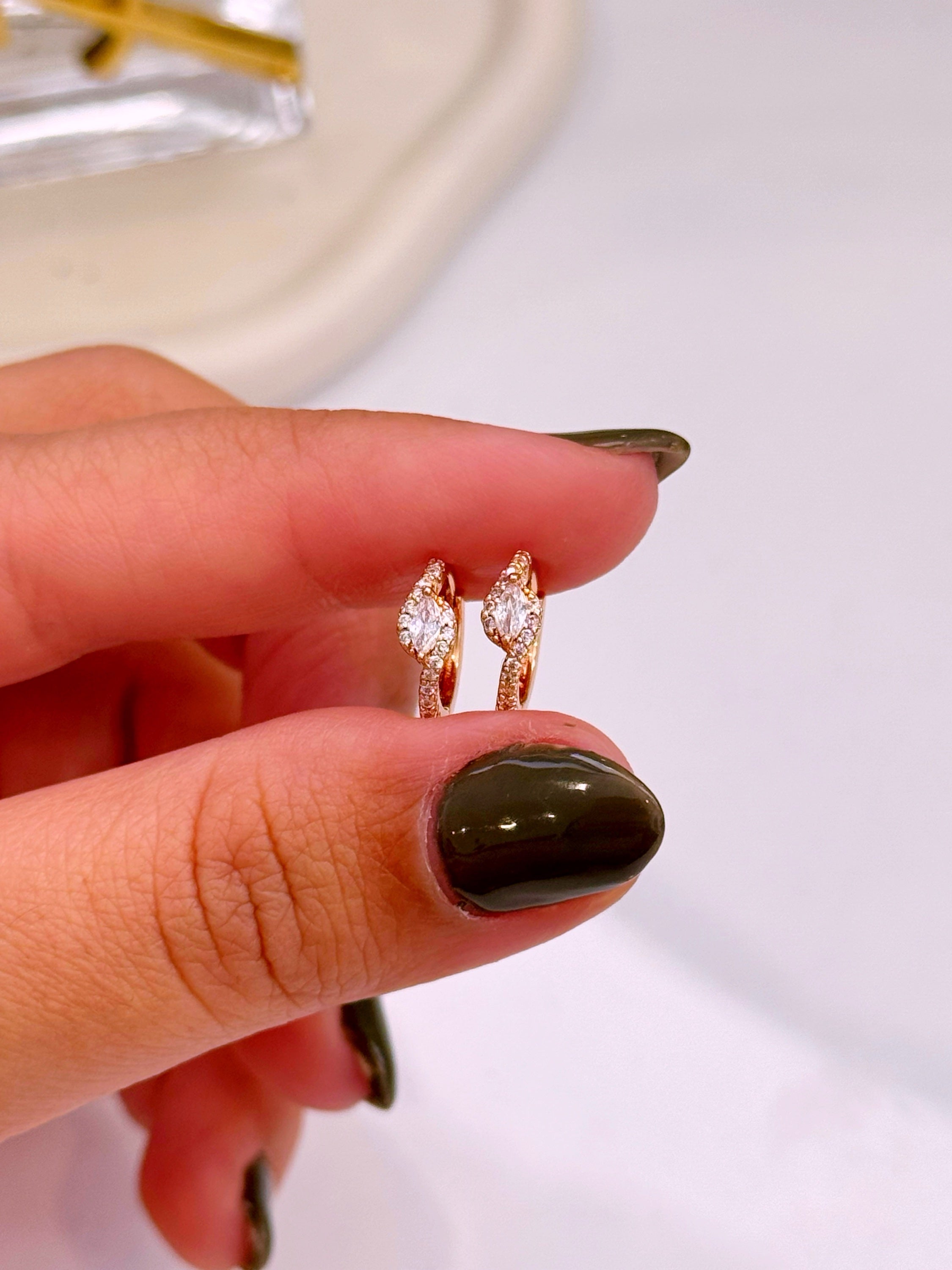 Argolinhas com união e brilhantes | Rose Gold