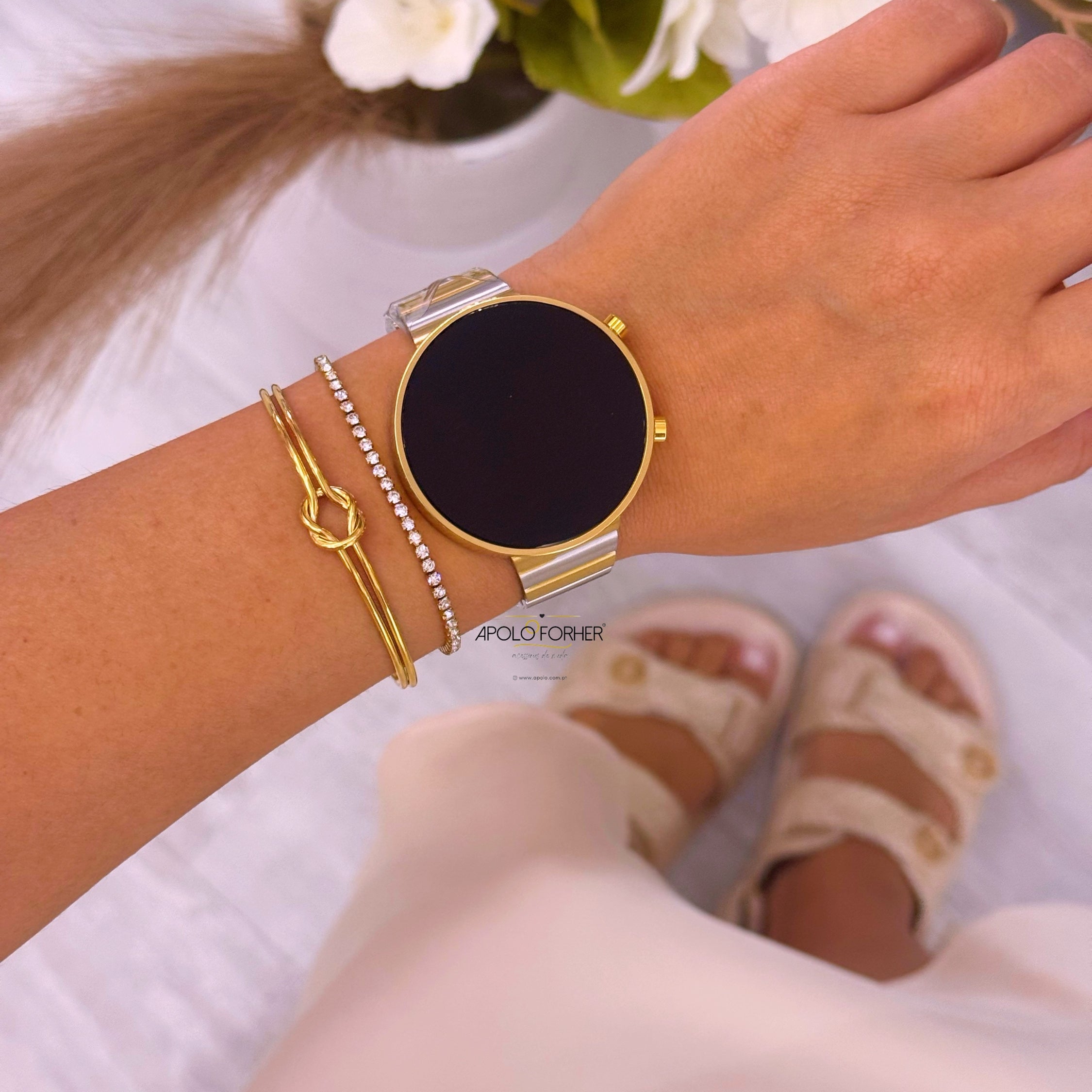 Relógio mostrador redondo | Mix prateado e dourado