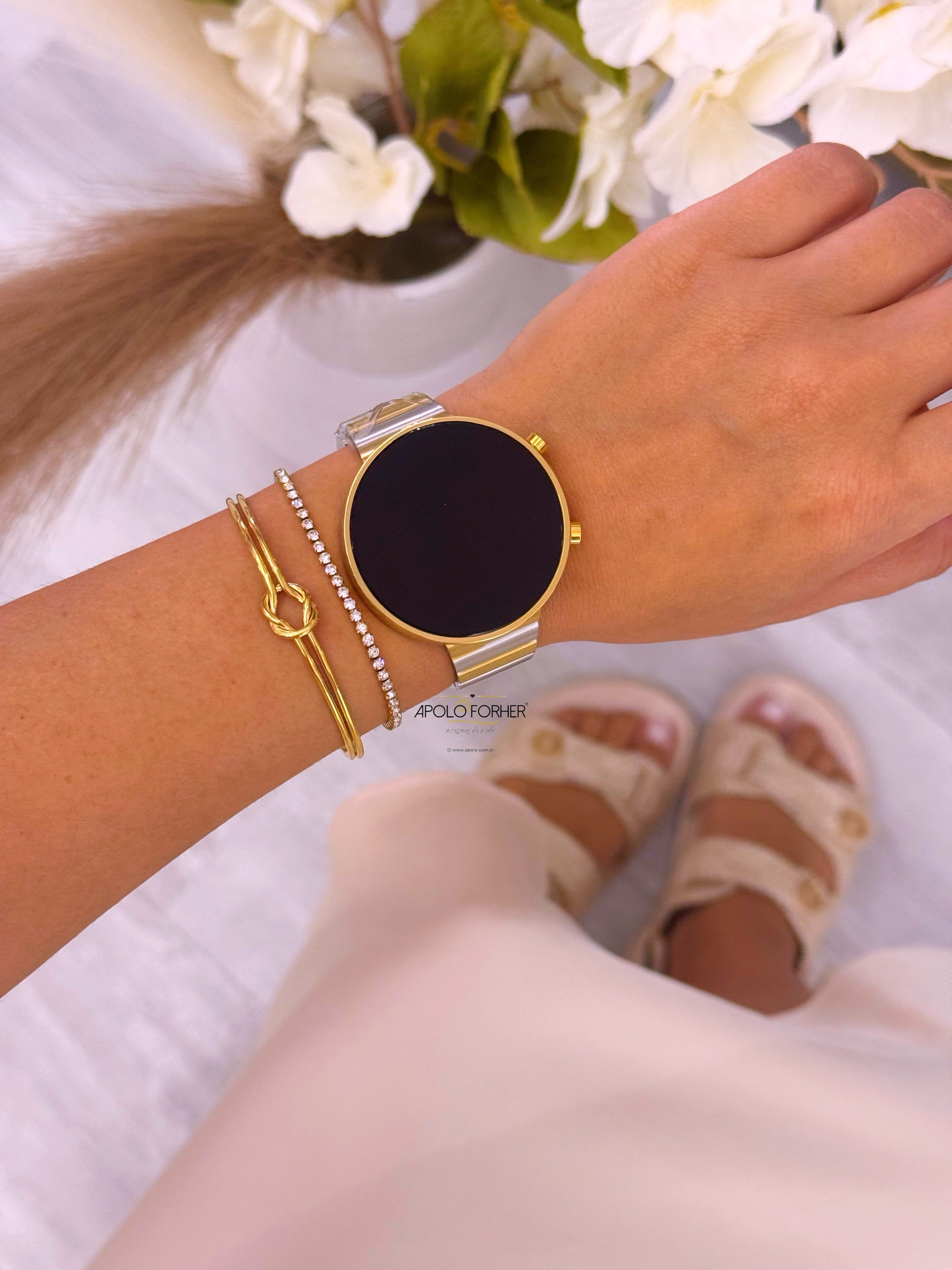 Relógio mostrador redondo | Mix prateado e dourado