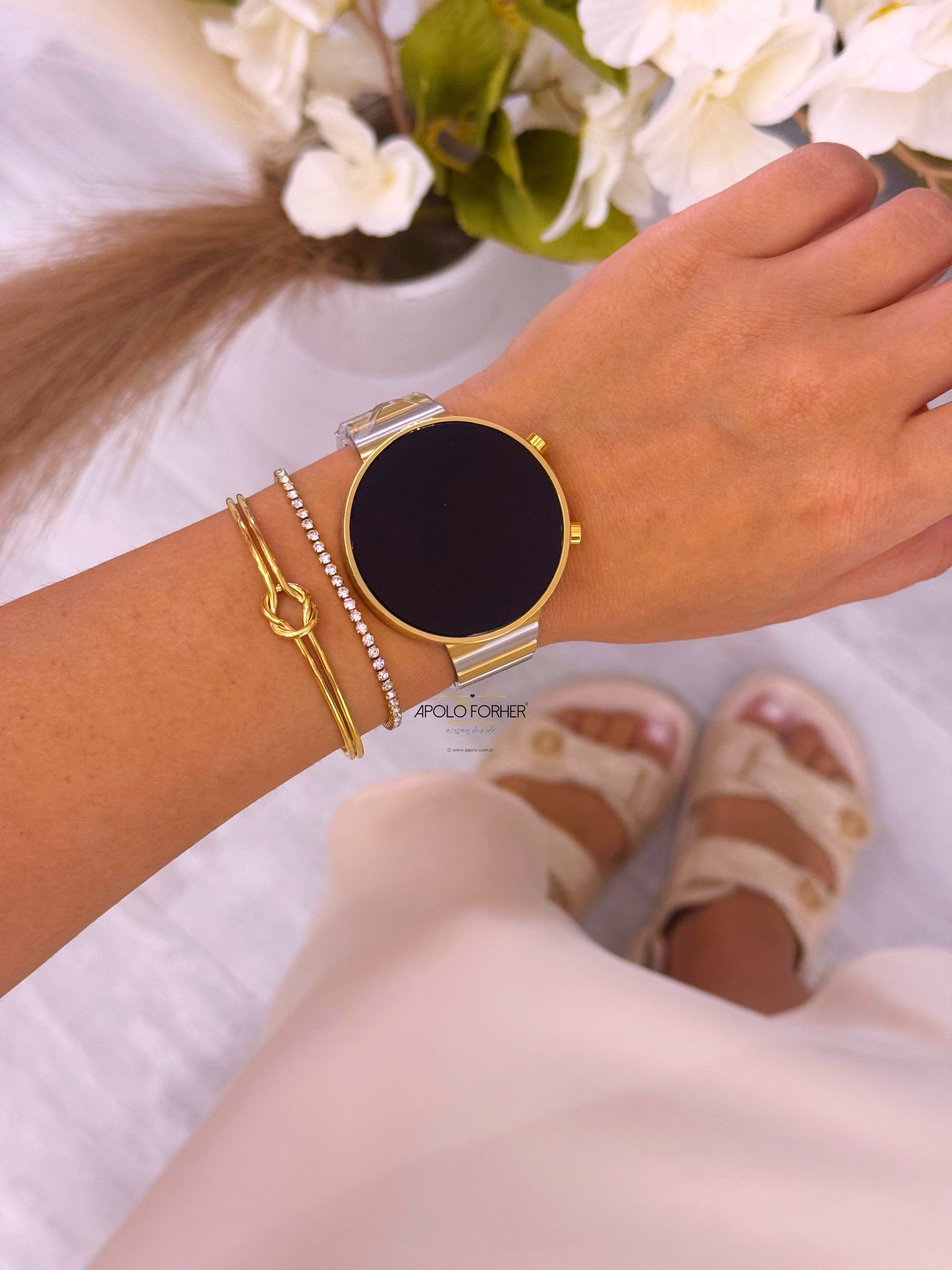 Relógio mostrador redondo | Mix prateado e dourado