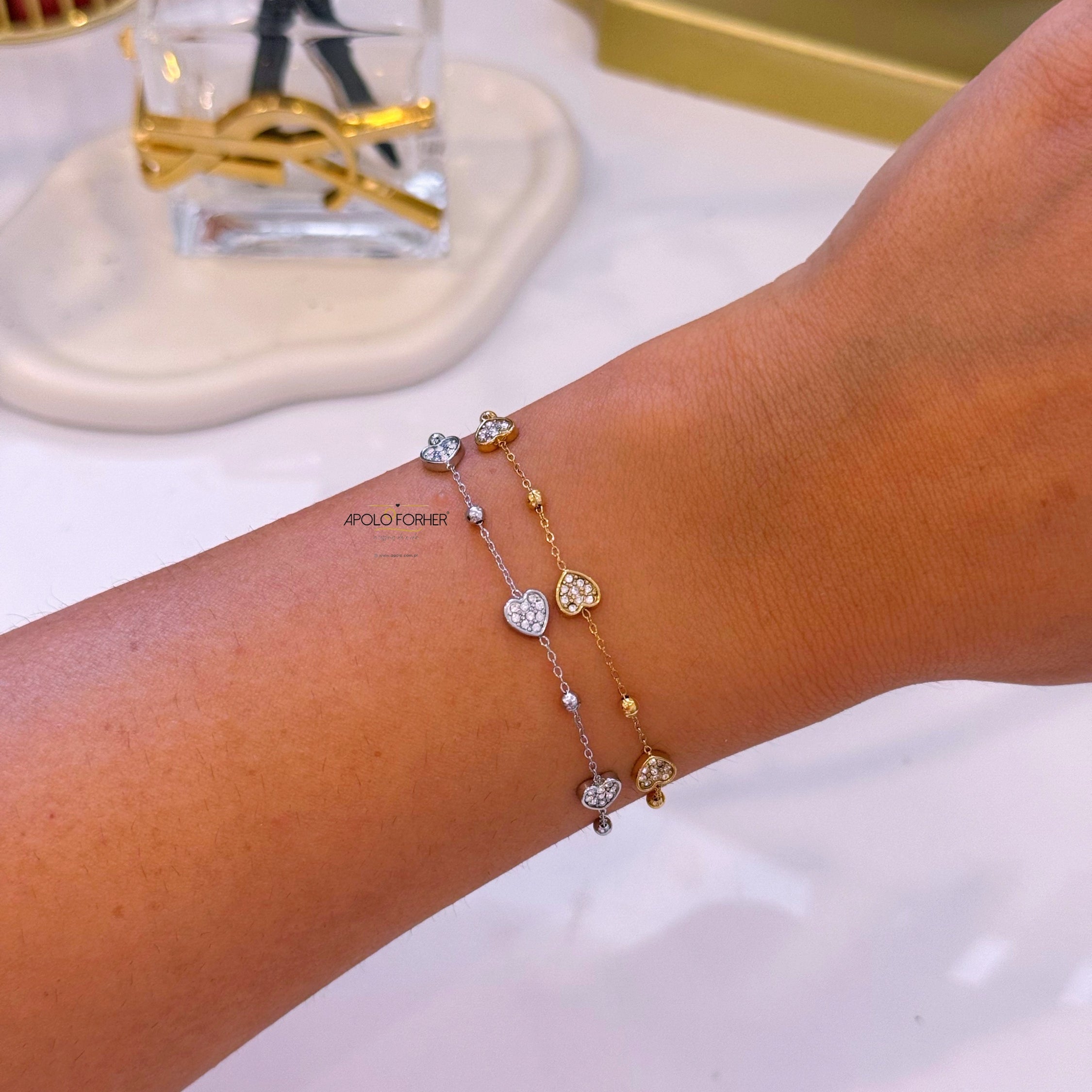 Pulseira malha fina com bolinhas e corações preenchidos com brilhantes  | 2 Cores