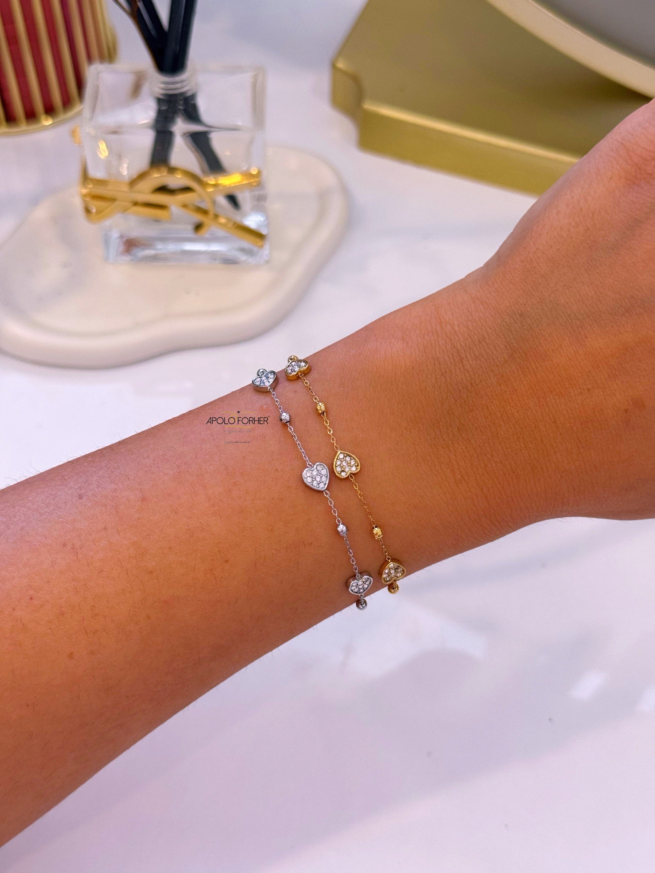 Pulseira malha fina com bolinhas e corações preenchidos com brilhantes  | 2 Cores