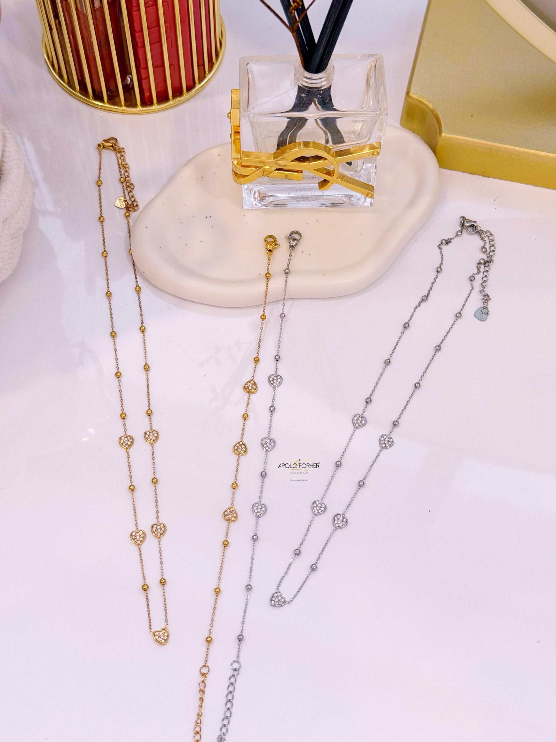 Pulseira malha fina com bolinhas e corações preenchidos com brilhantes  | 2 Cores