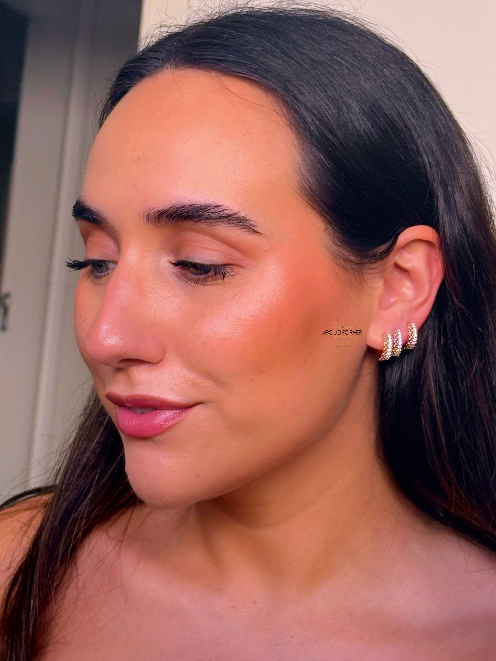 Argolinhas com efeito corrente e fila de brilhantes | Rose Gold