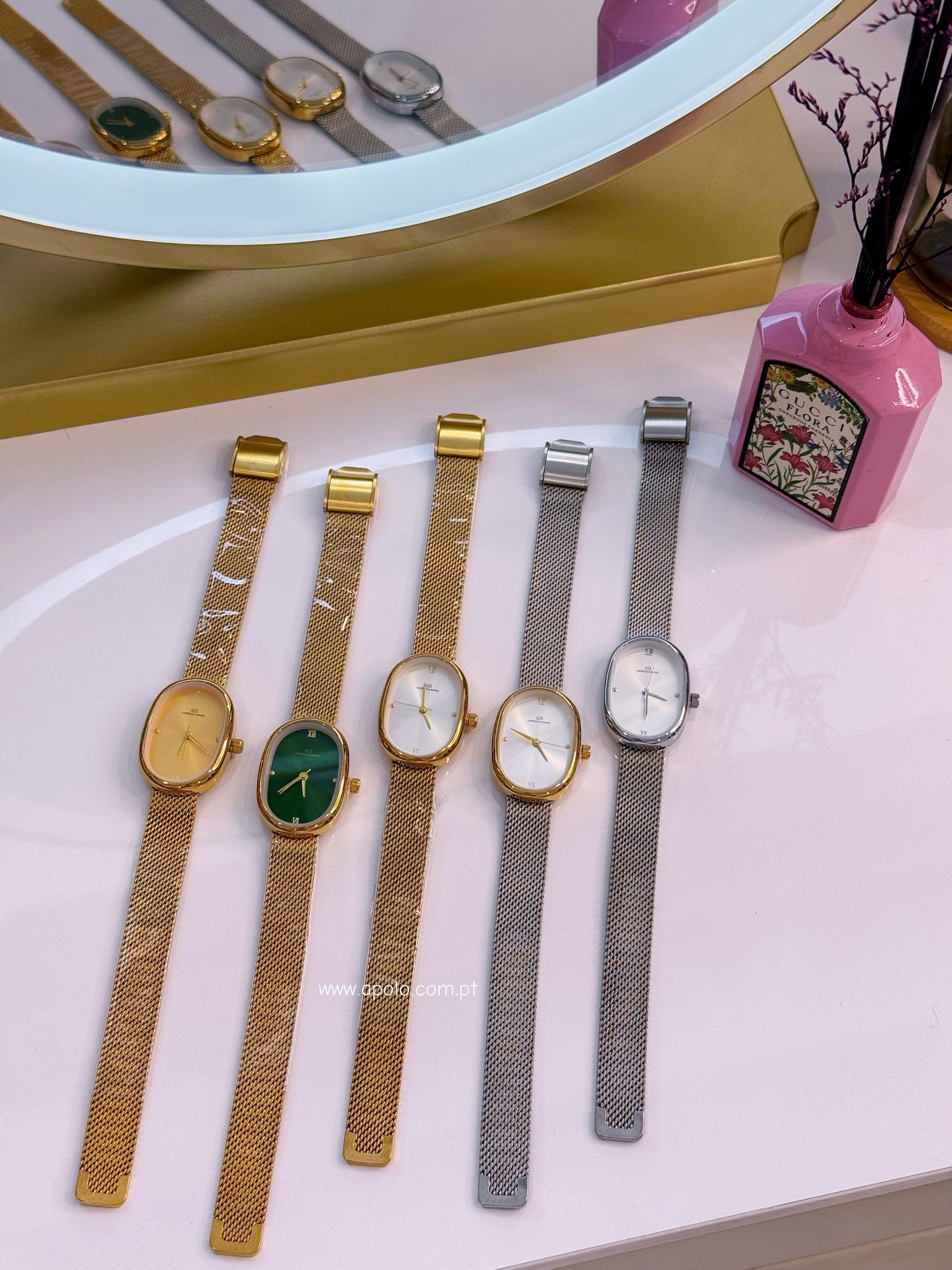 Relógio analógico com mostrador oval | 5 Cores