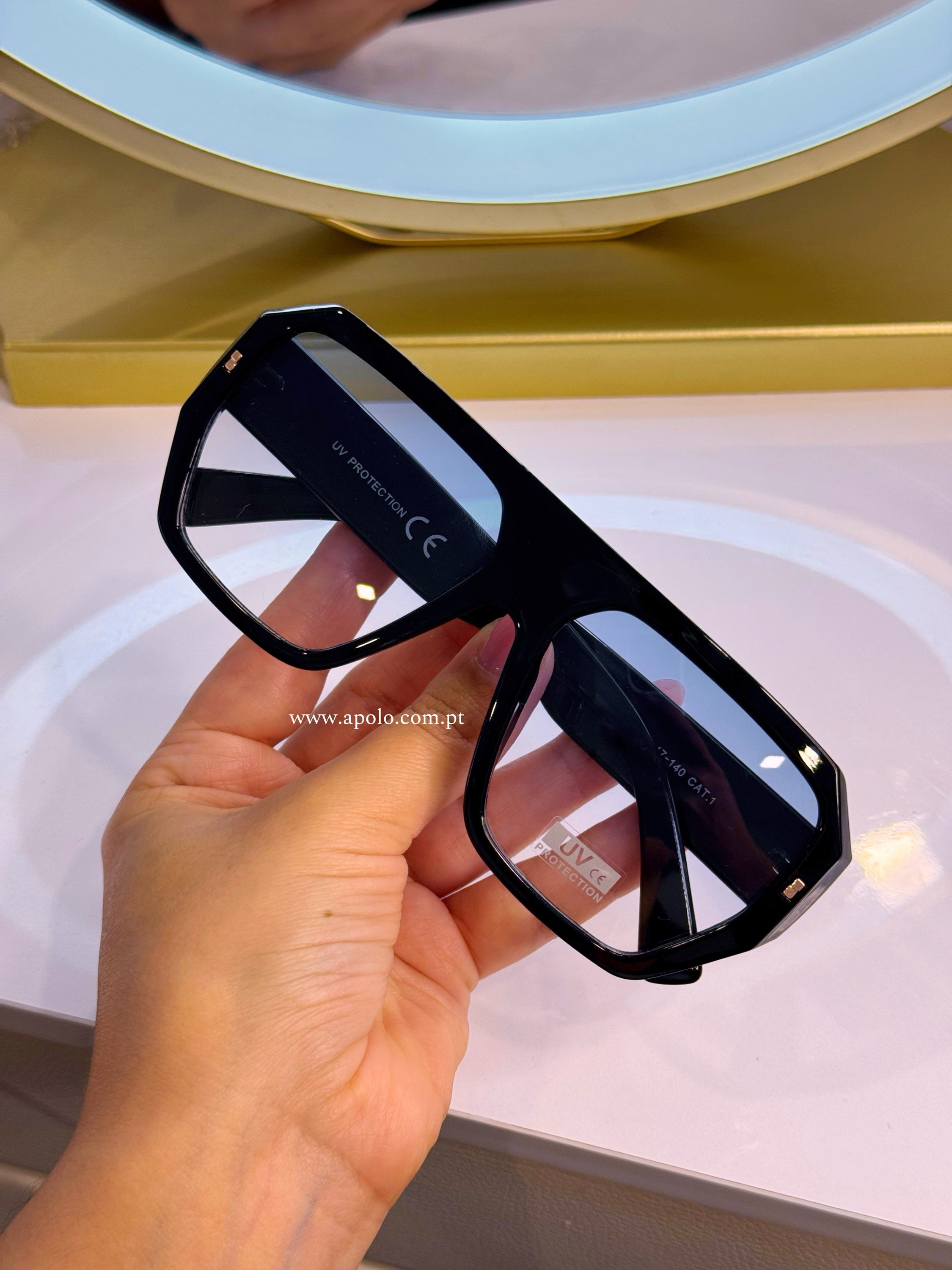 Óculos com armação em massa | Lente Degradê Azul