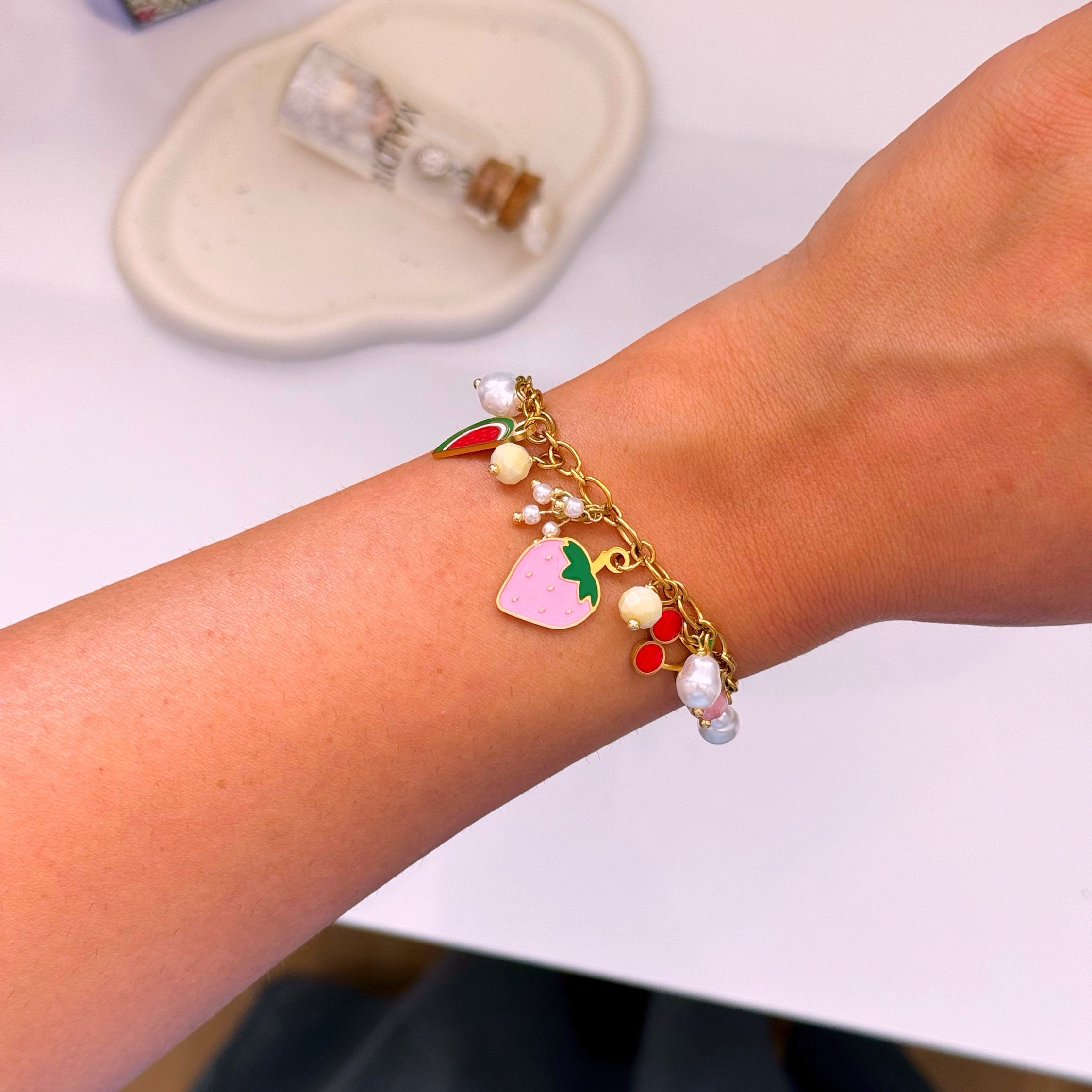 Pulseira corrente com pendentes "Frutas" | Dourado