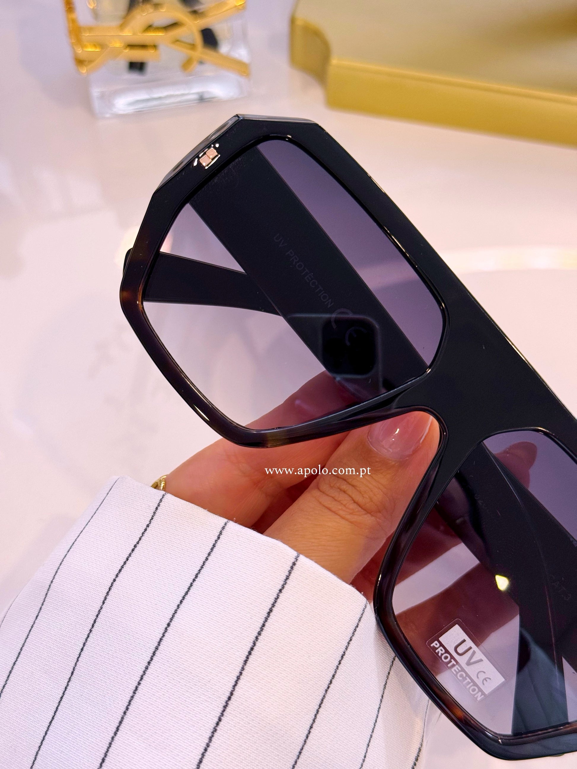 Óculos com armação em massa | Armação degradê preta e padrão