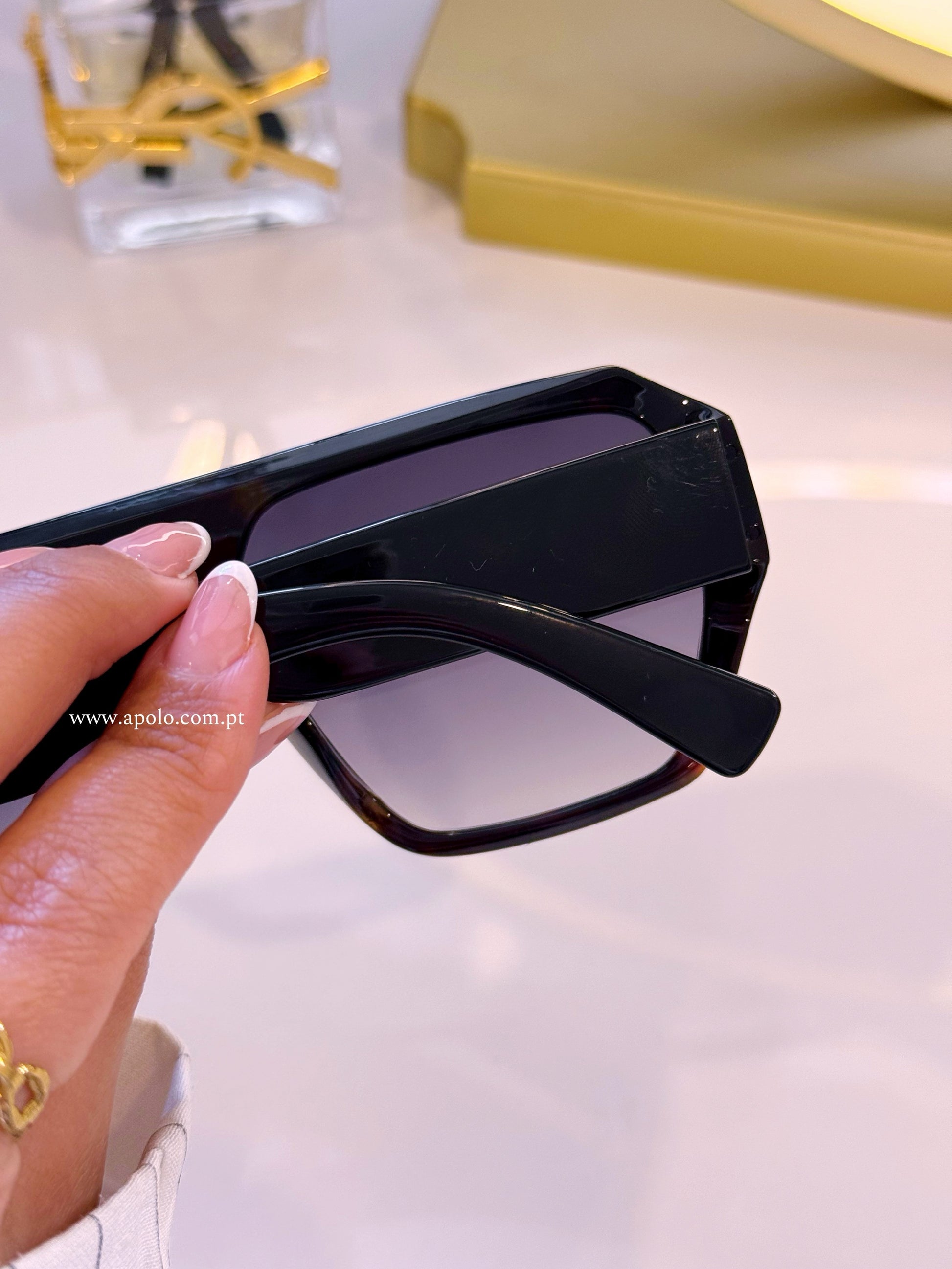 Óculos com armação em massa | Armação degradê preta e padrão