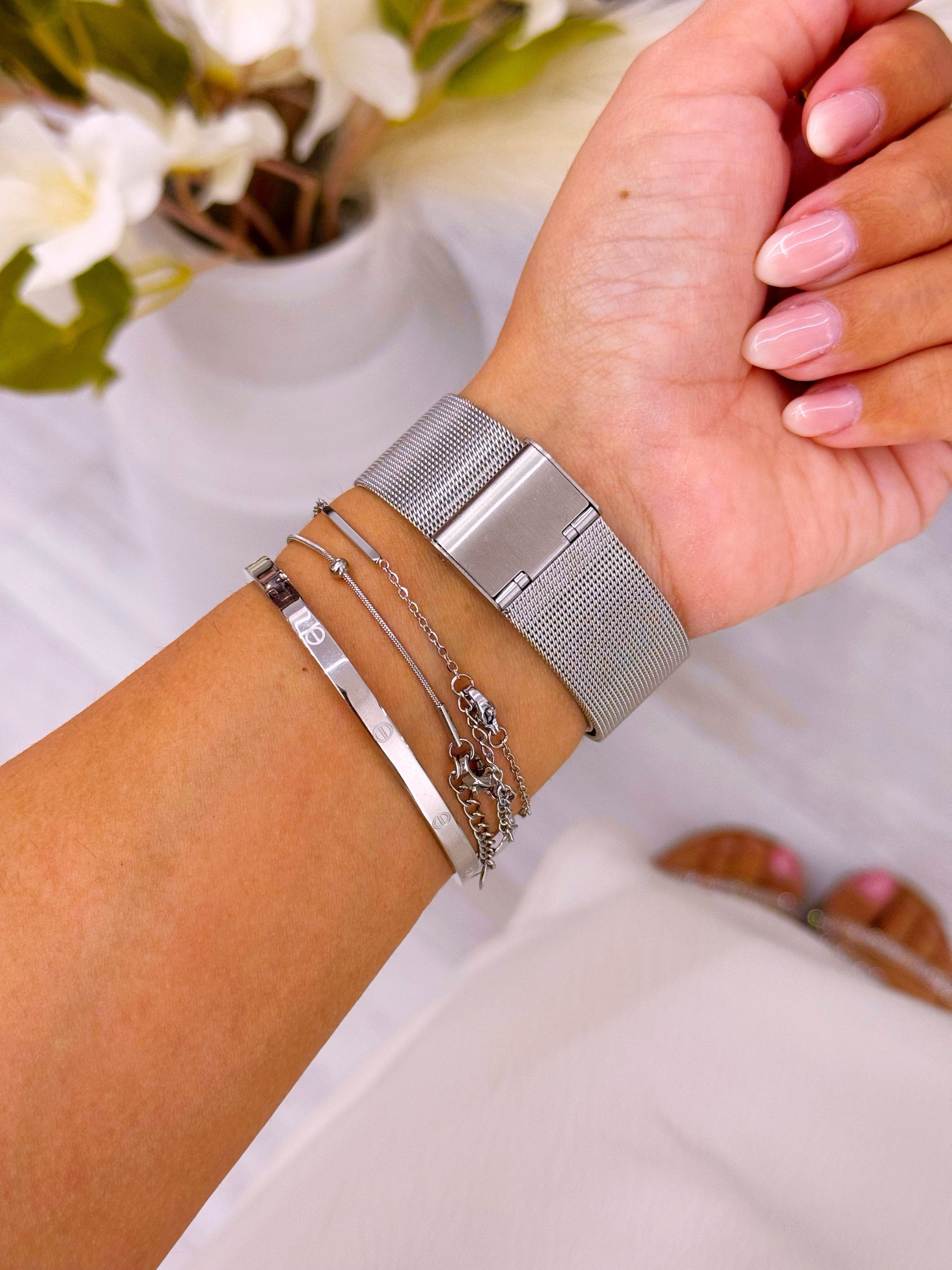 Relógio digital mostrador retangular | Prateado