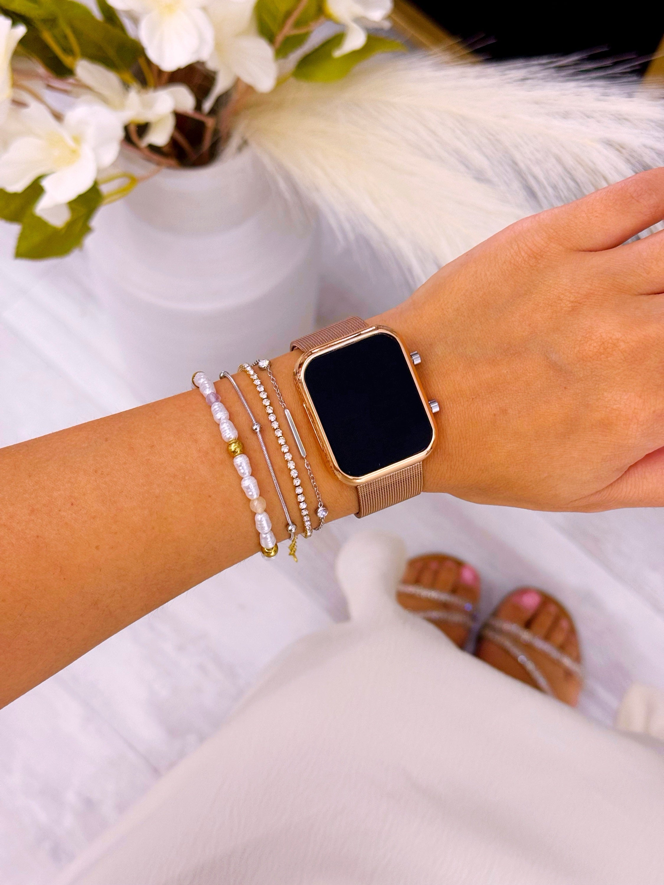 Relógio digital mostrador retangular | Rose Gold