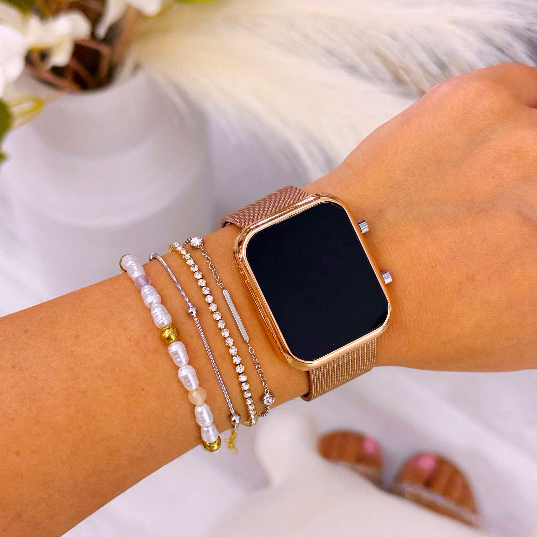 Relógio digital mostrador retangular | Rose Gold