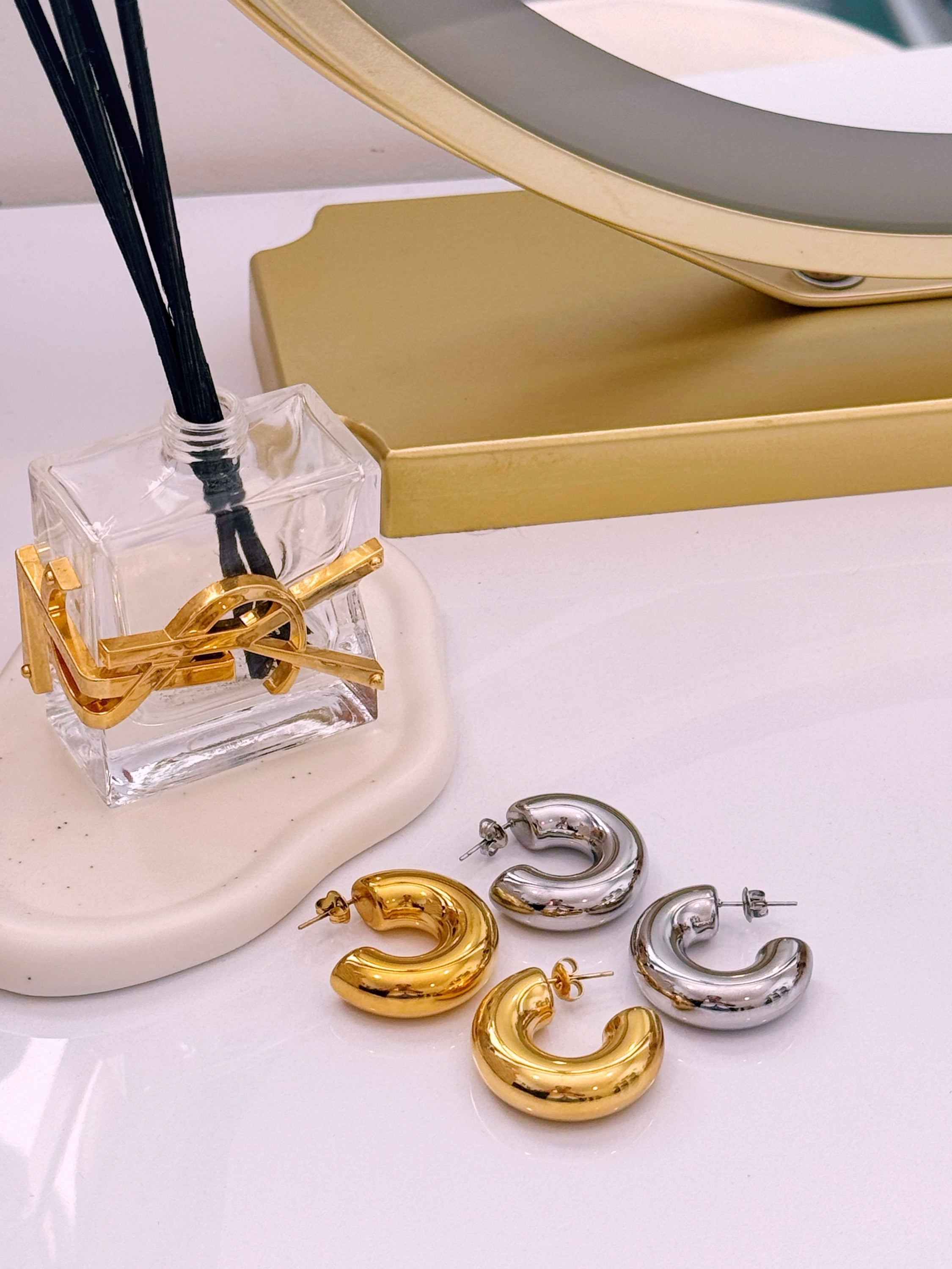 Argolas médias volumosas | 2 Cores