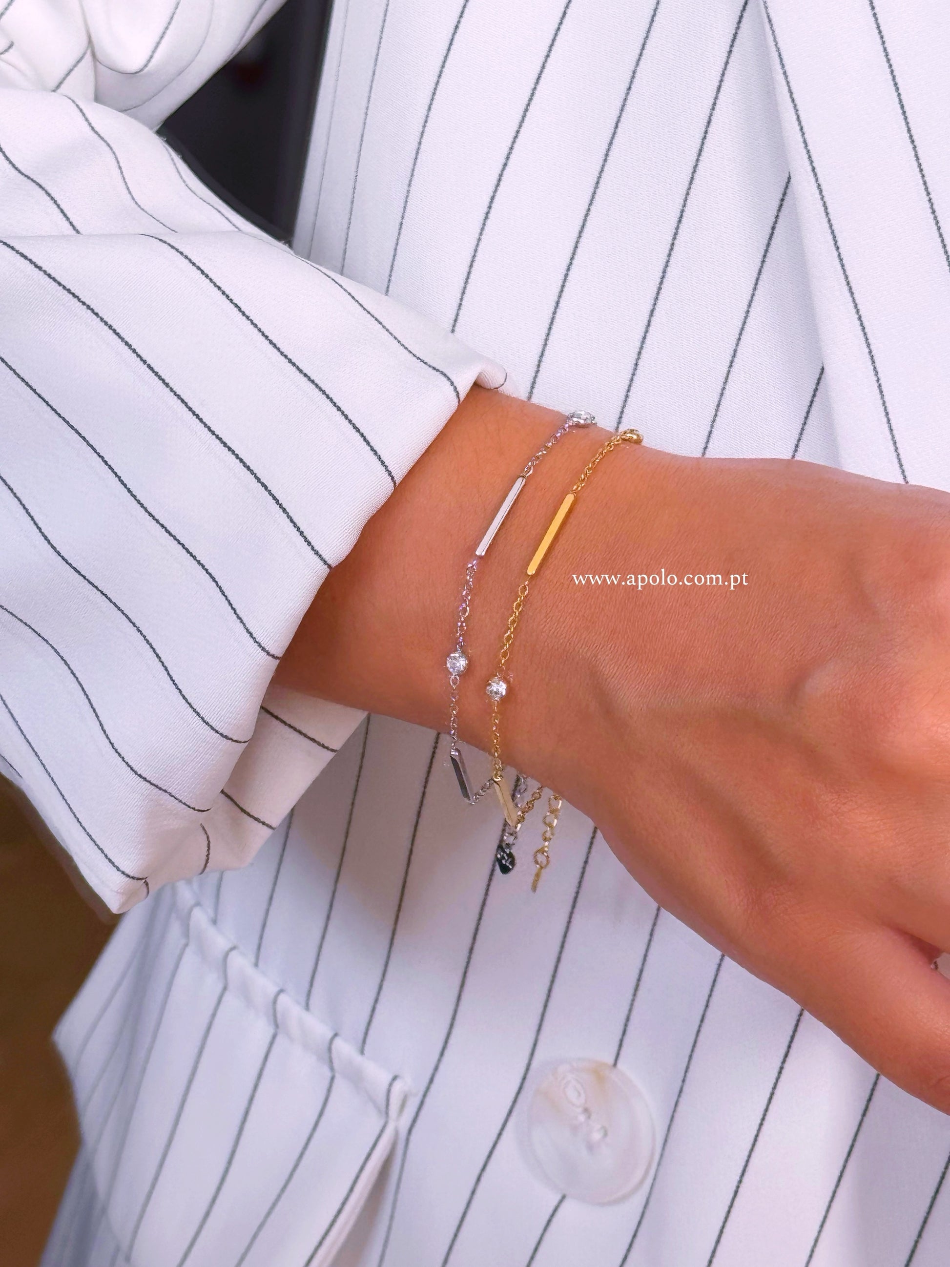 Pulseira malha fininha com barrinhas e brilhantes | 2 Cores