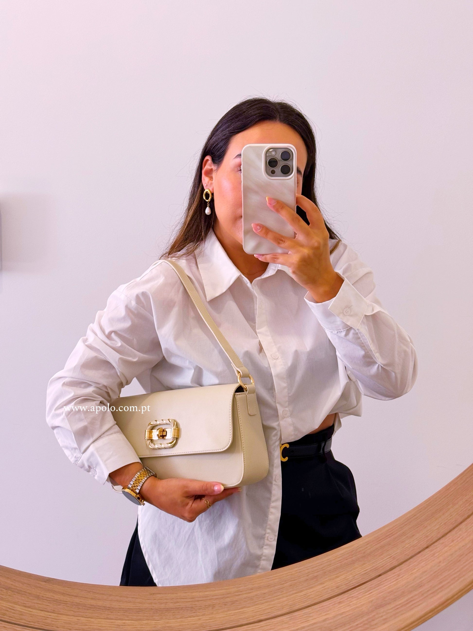 Mala Clássica • com pormenor torcido e metálico no fecho | 3 Cores