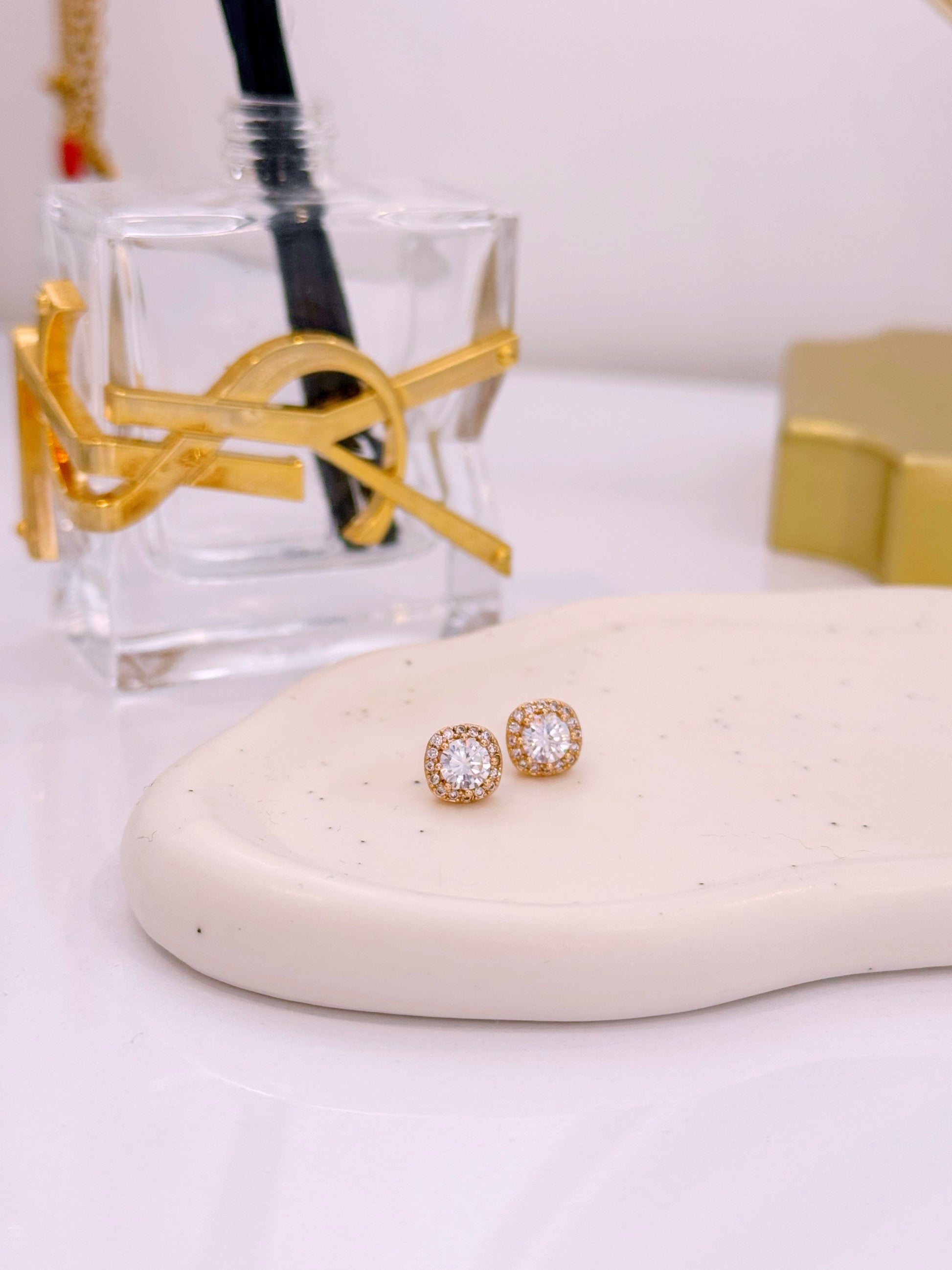 Brinco simples quadrados com brilhantes | Rose Gold