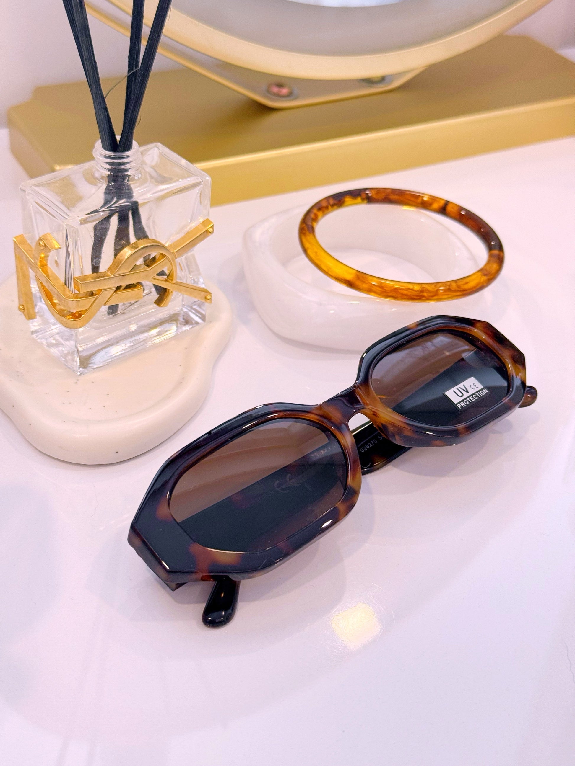 Óculos hexagonais em massa | Padrão Castanho