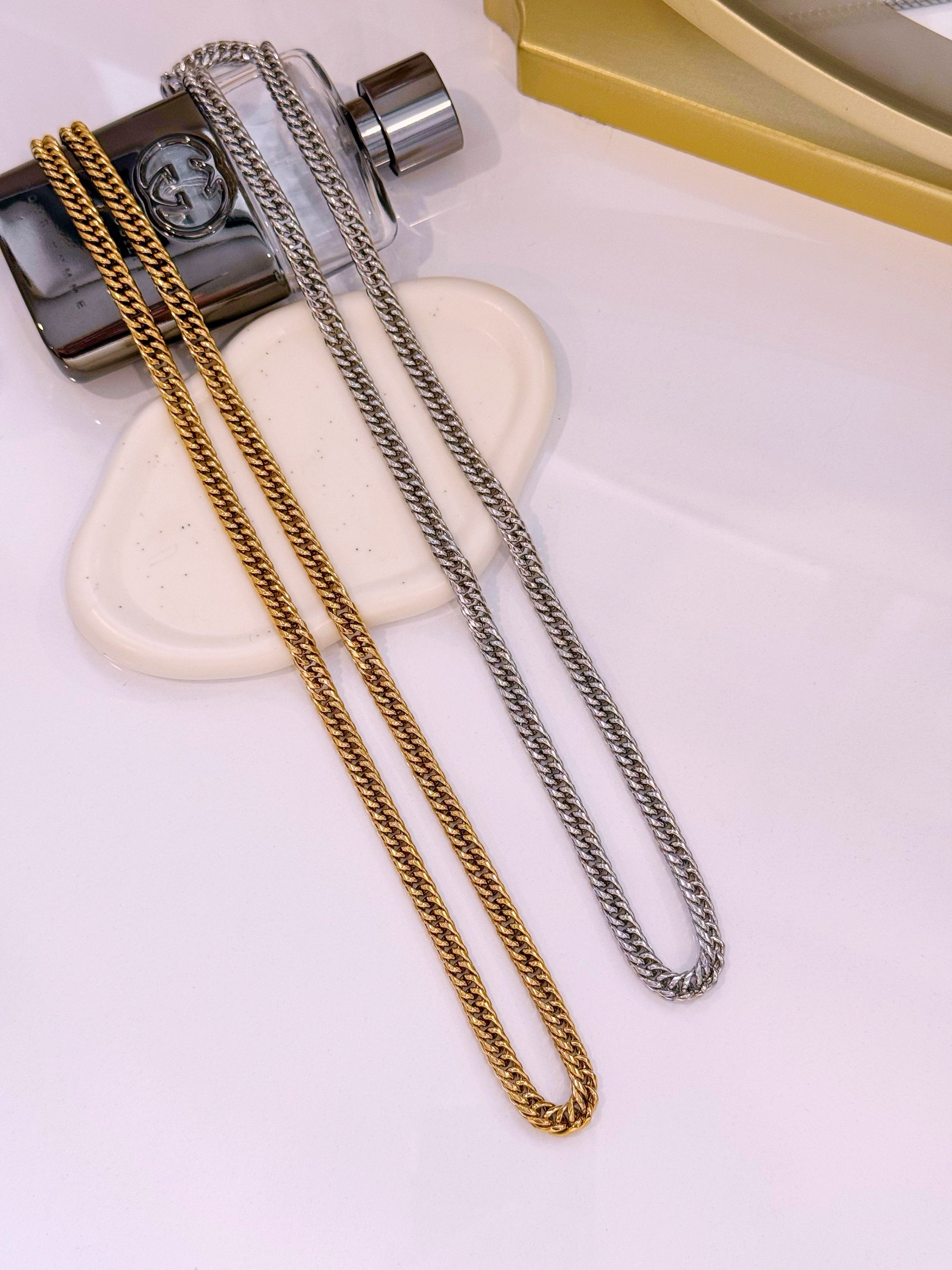 Colar malha entrelaçada | 2 Cores