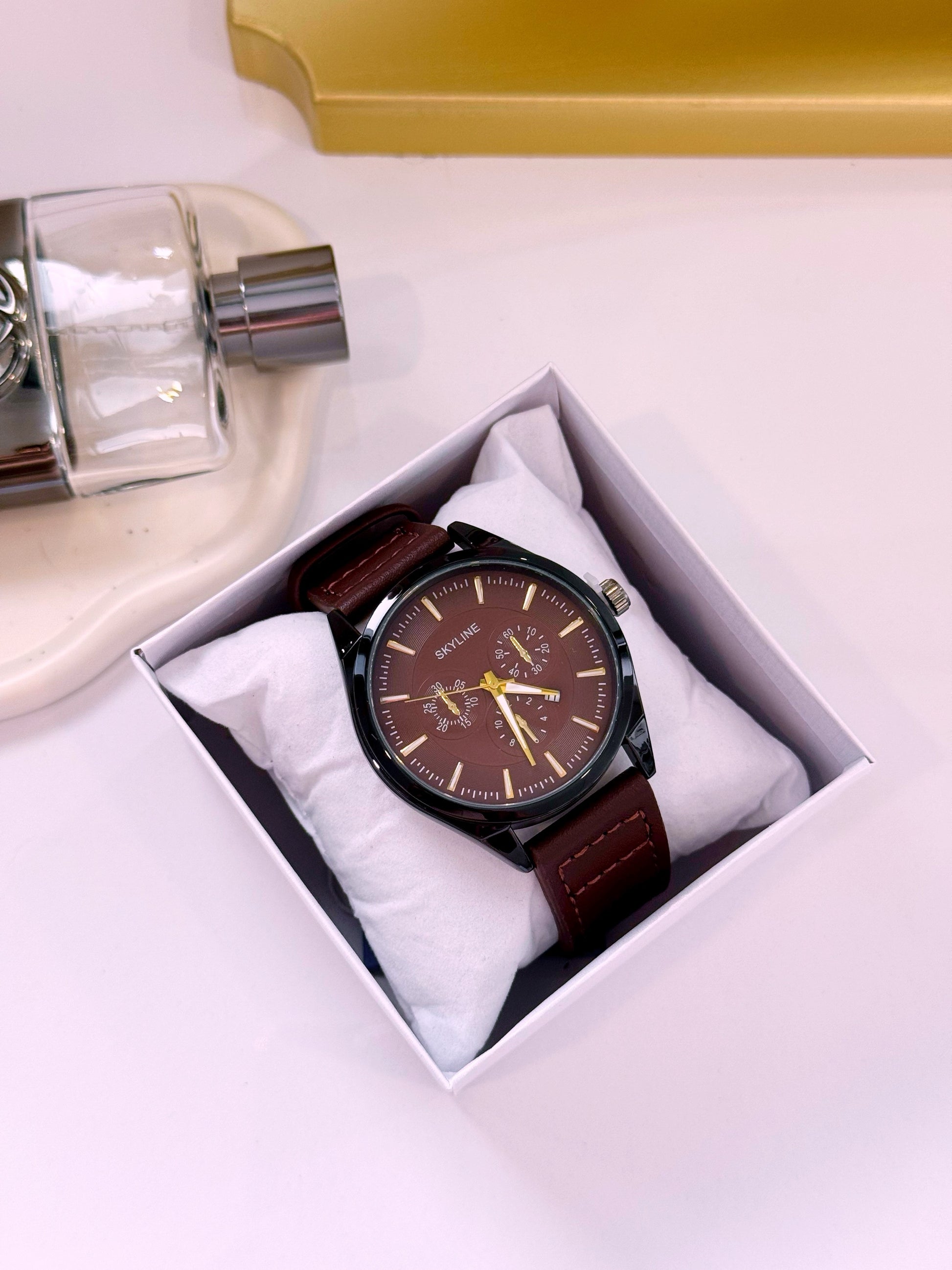 Relógio Analógico em pele | 3 Cores