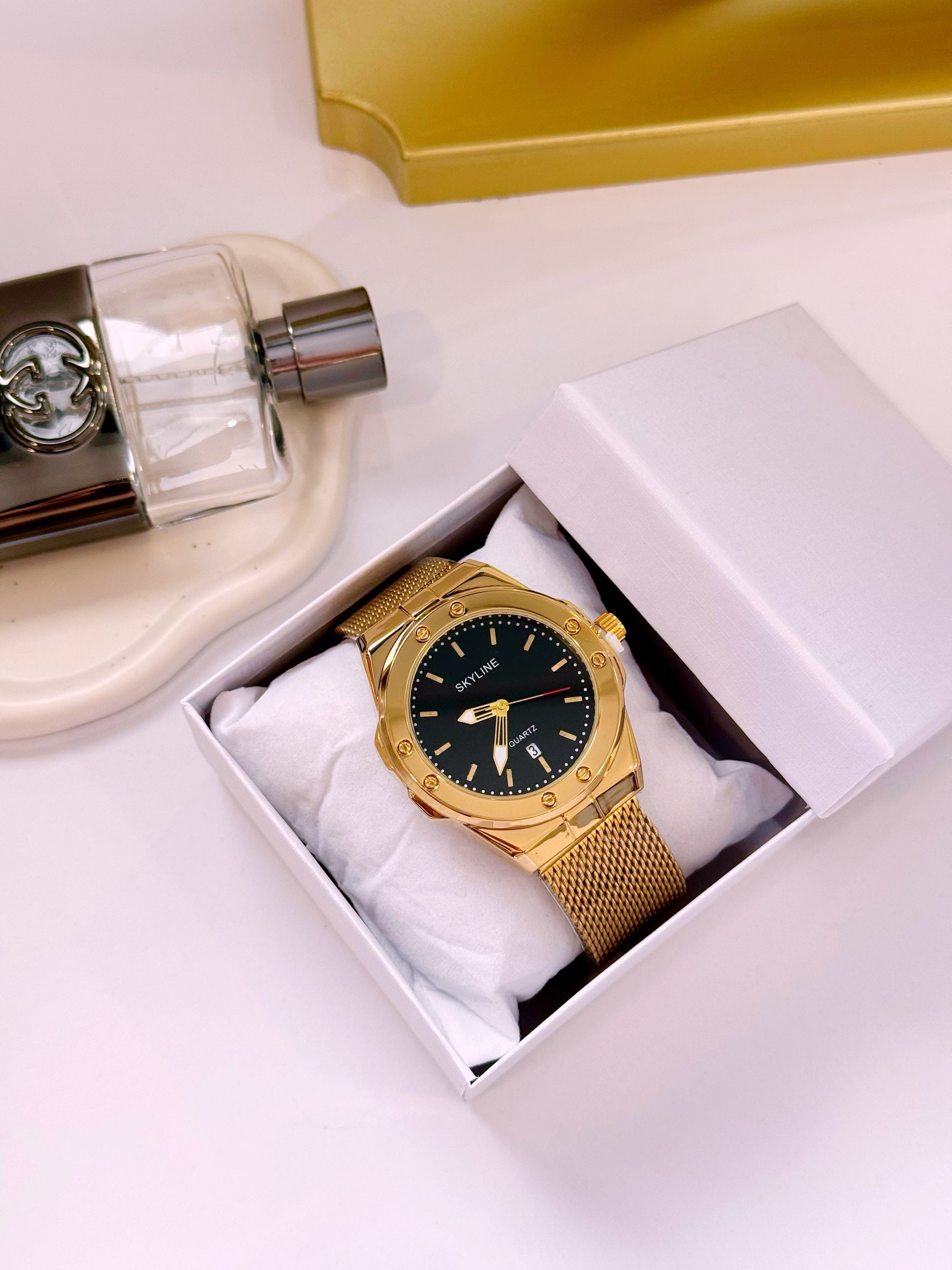 Relógio Analógico com efeito pormenores no mostrador | 3 Cores